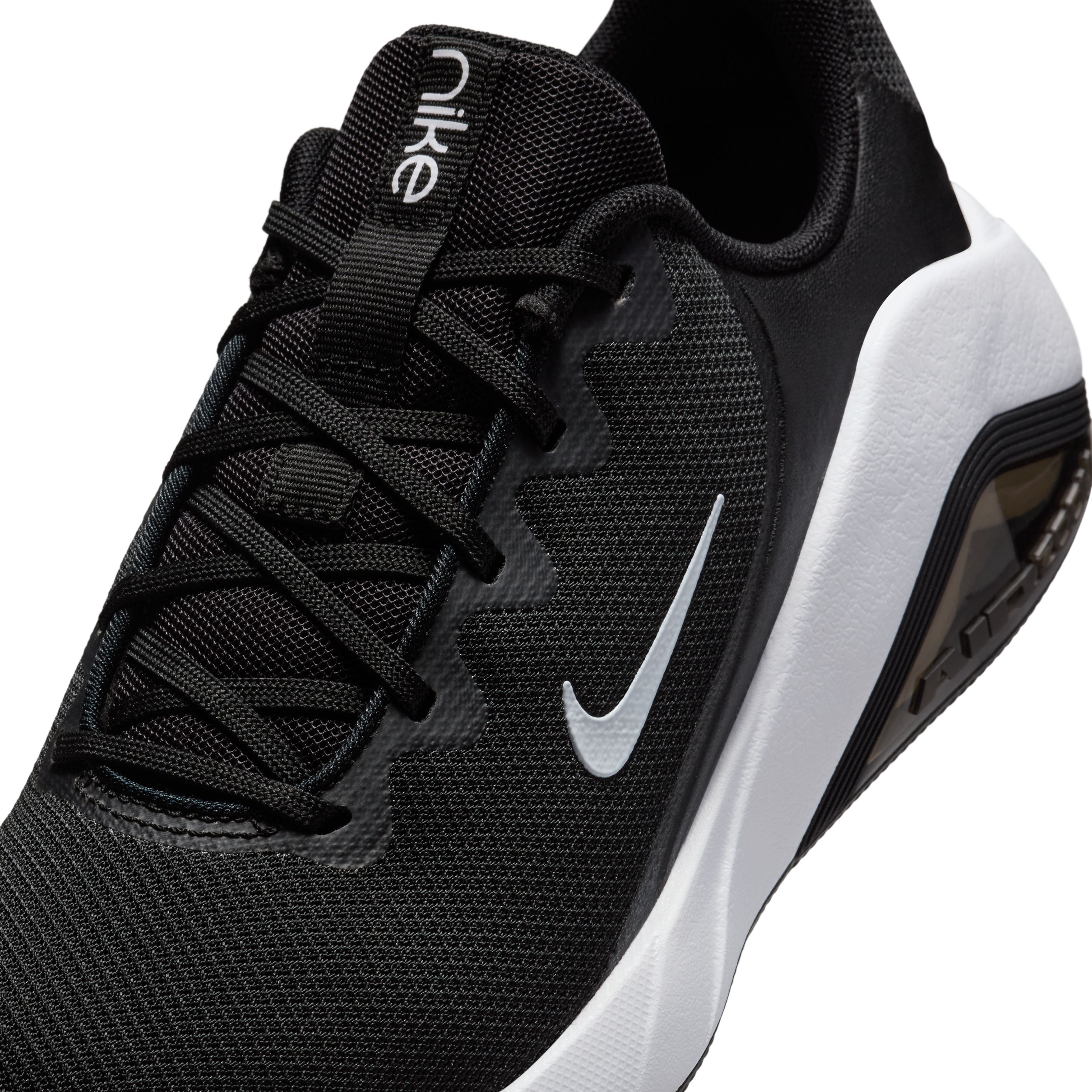 Nike W Nike Air Zoom Bella 7 Tenis negro de mujer para entrenamiento