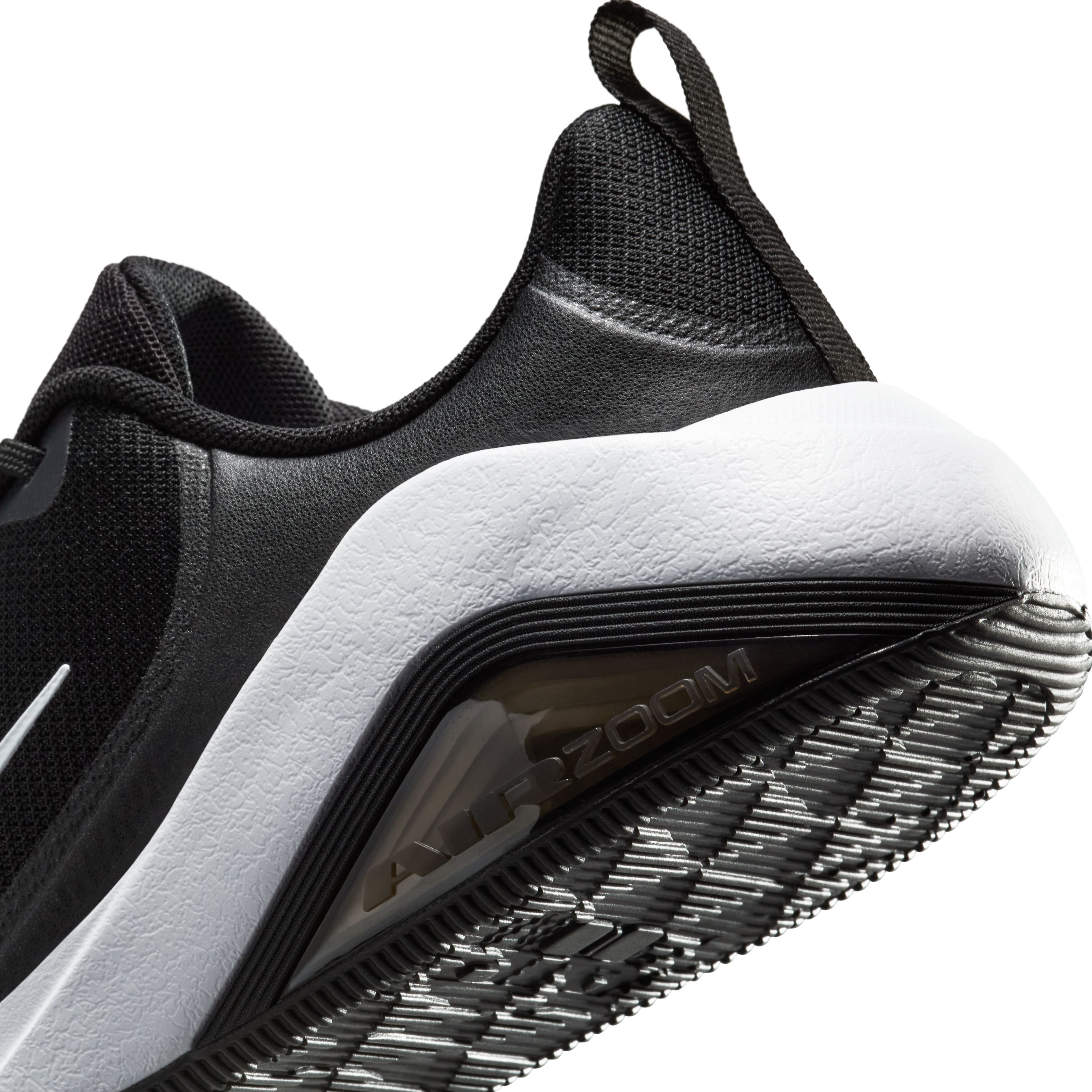 Nike W Nike Air Zoom Bella 7 Tenis negro de mujer para entrenamiento