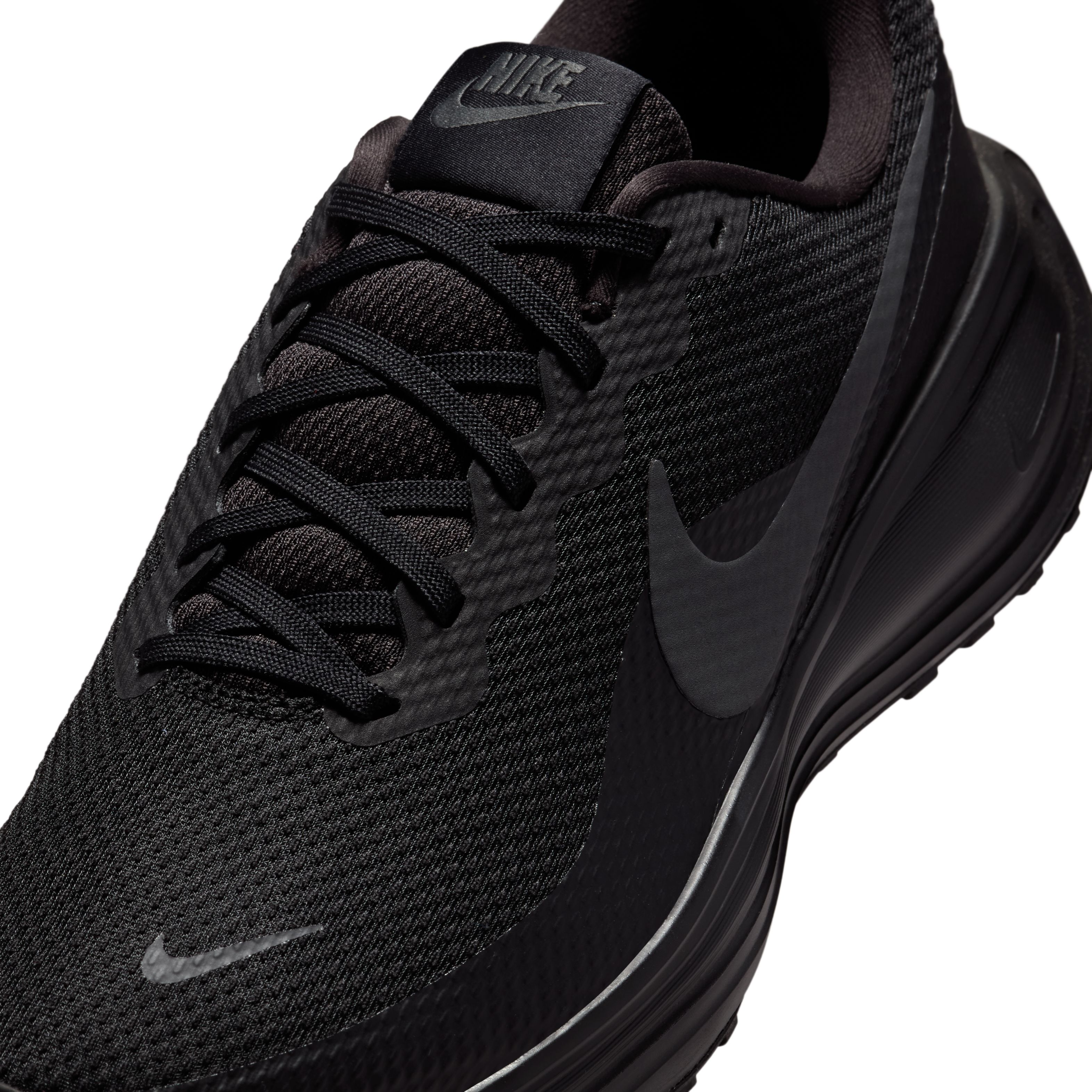 Nike Revolution 8 Tenis negro de hombre para correr