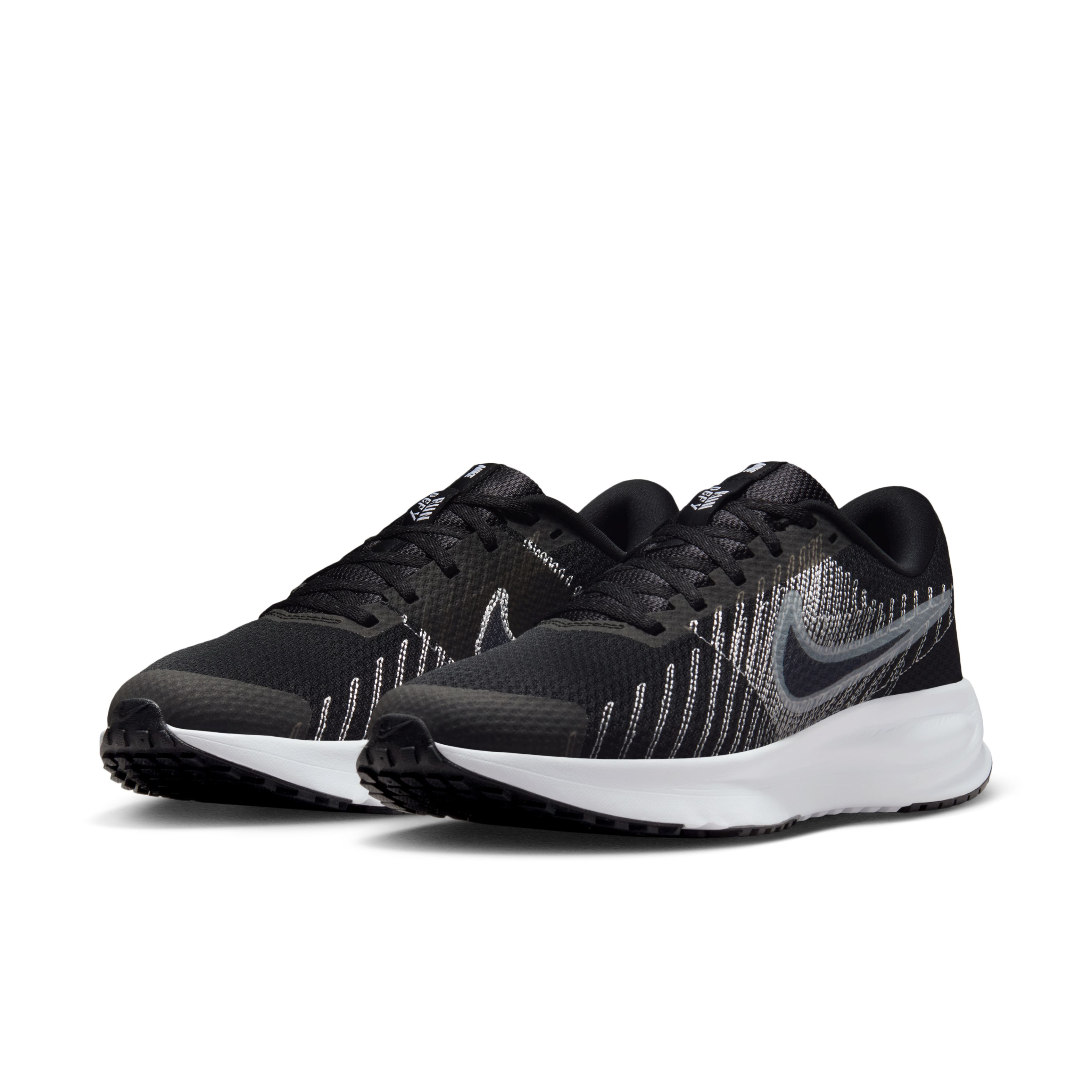 Nike W Nike Run Defy Tenis negro de mujer para correr