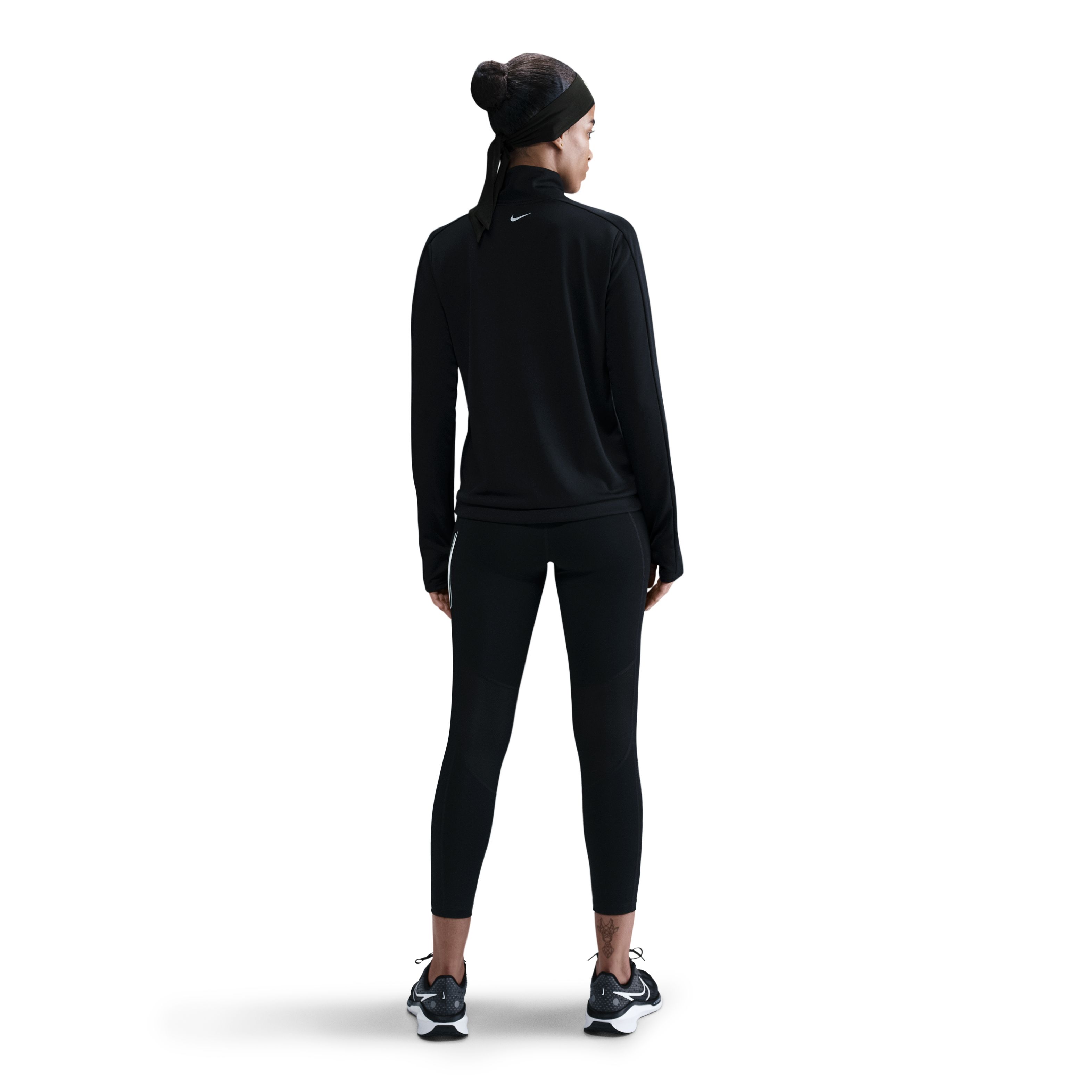 Nike W Nk Swsh Hbr Hz Mid Camiseta Manga Larga negro de mujer para correr