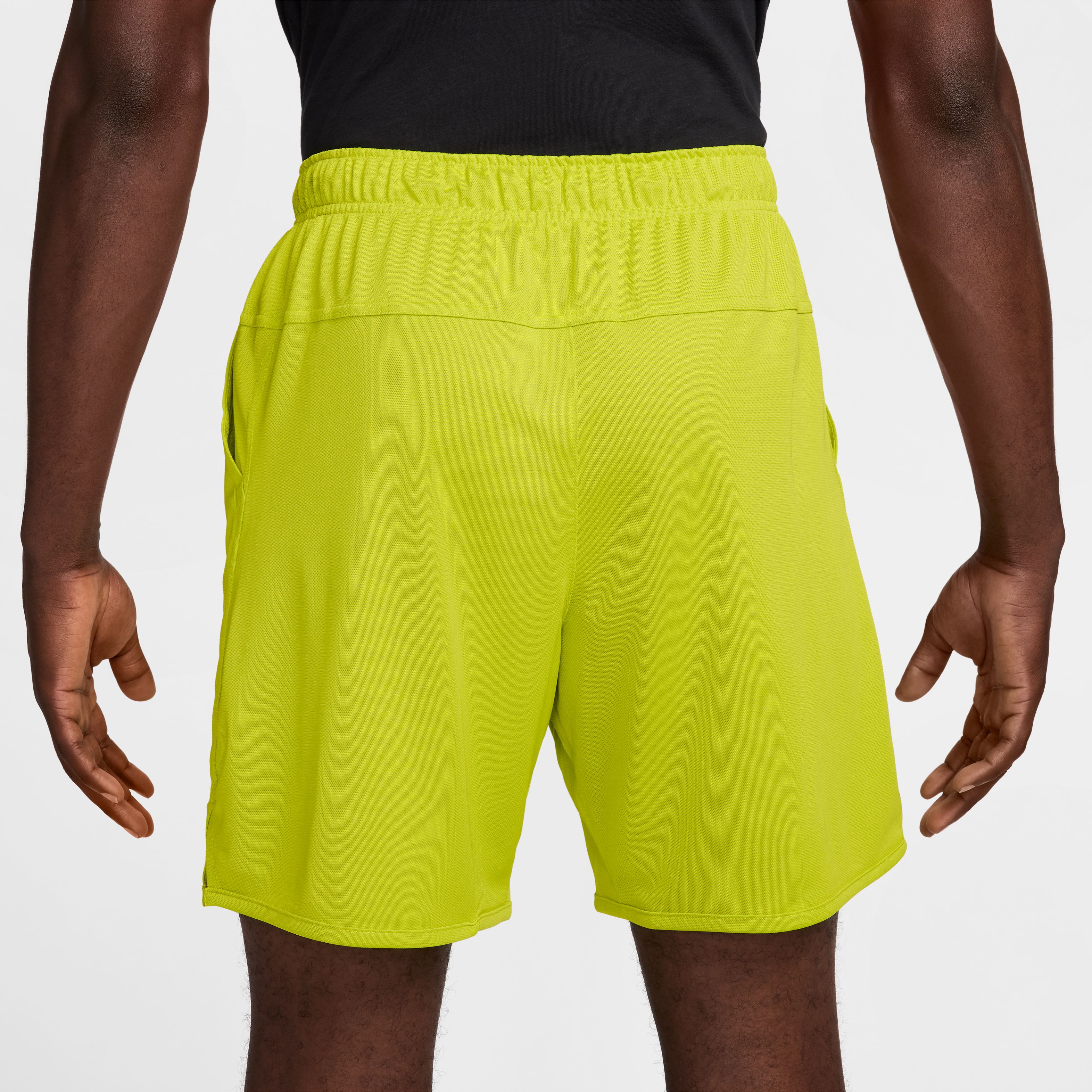 Nike M Nk Df Totality Gfx Short 7Ul Pantaloneta verde de hombre para entrenamiento