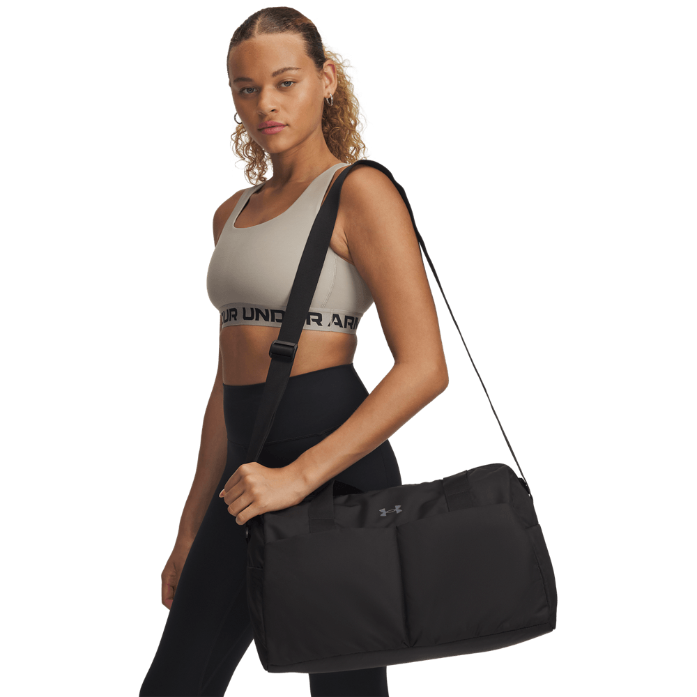 UA Studio Lite Duffle Maletín negro de mujer lifestyle