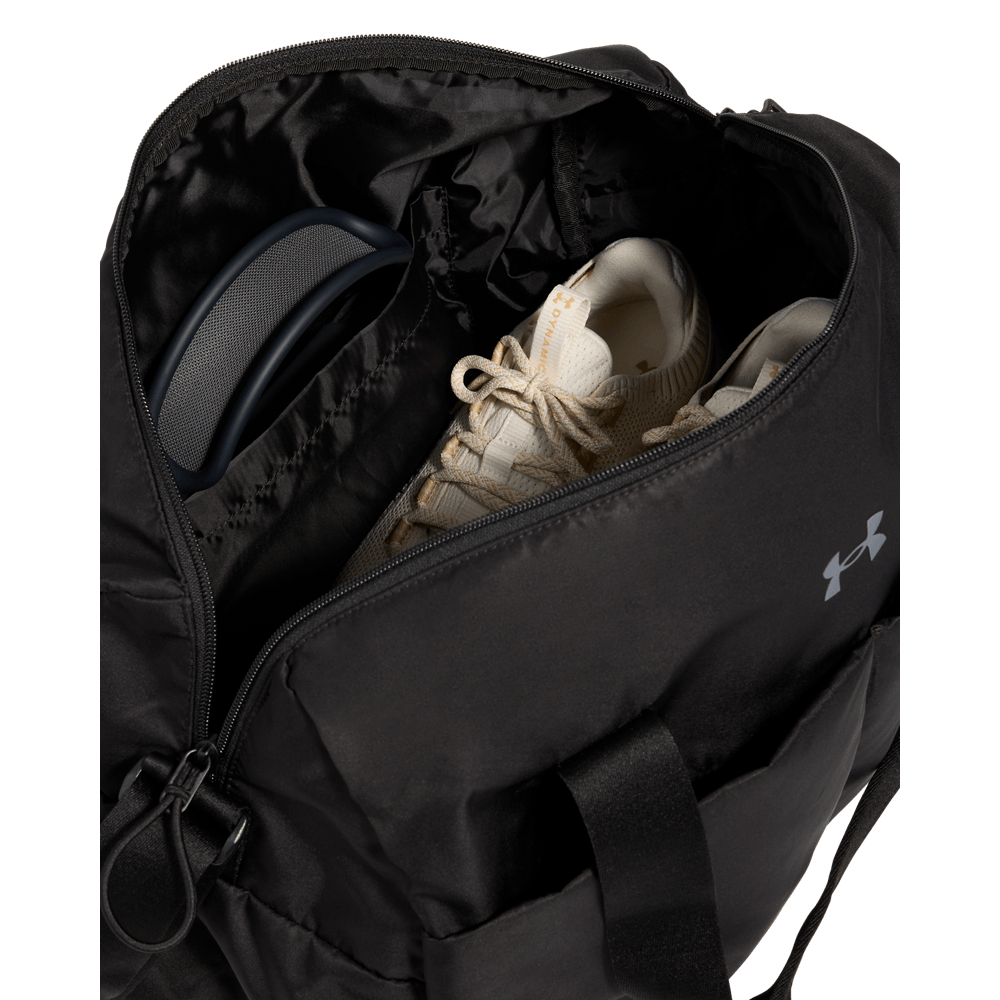 UA Studio Lite Duffle Maletín negro de mujer lifestyle
