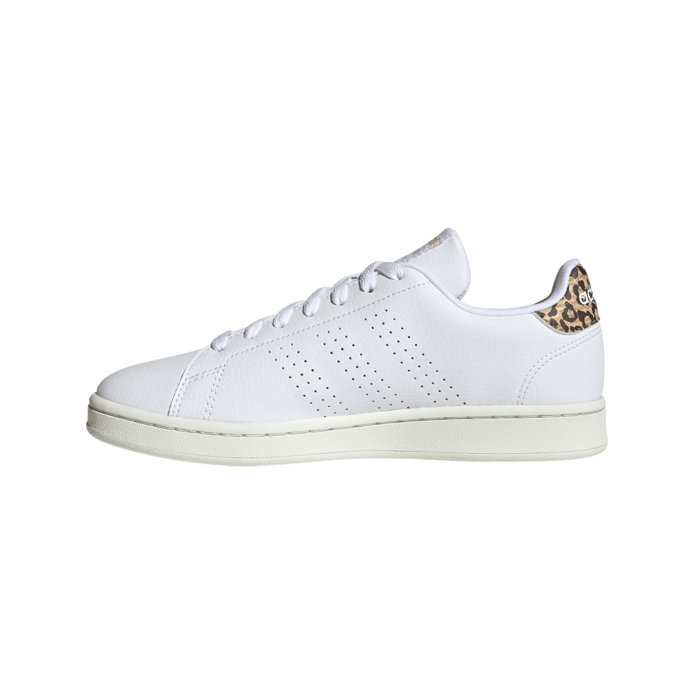 Adidas Tenis Advantage blanco de mujer lifestyle