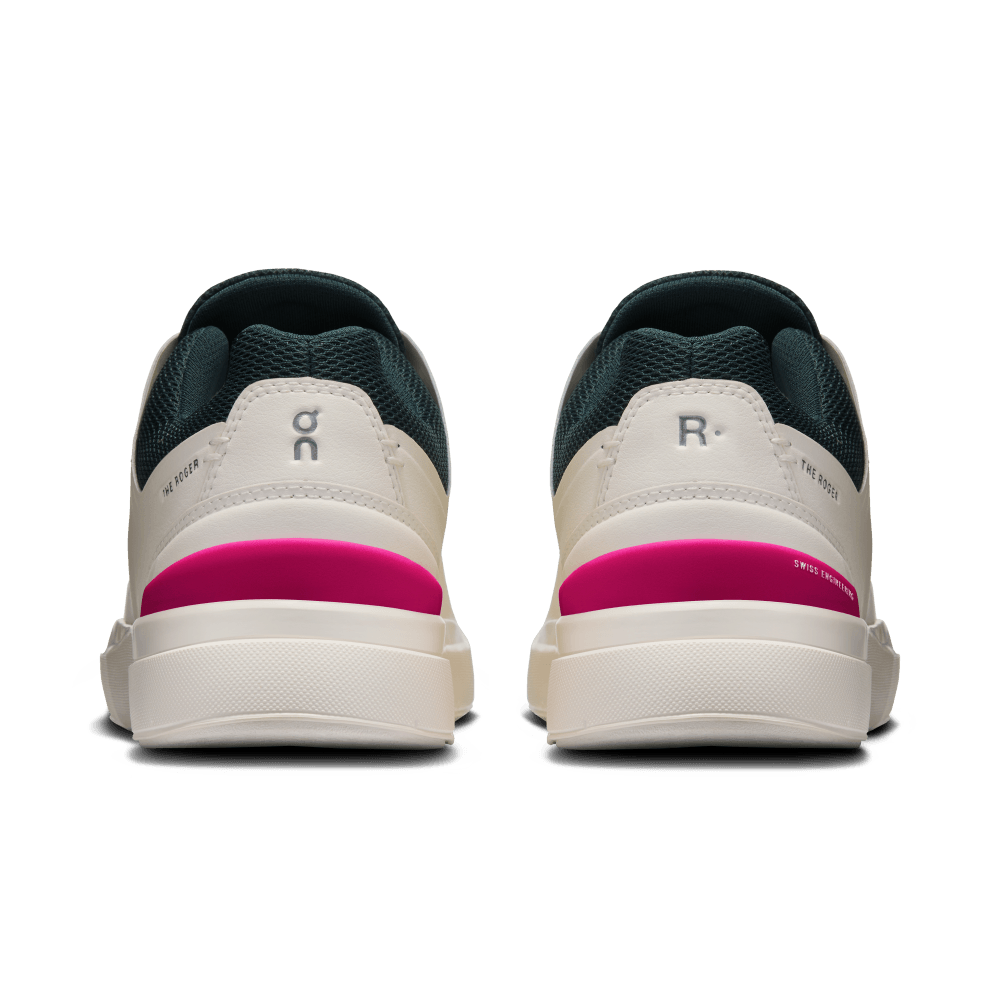 On The Roger Advantage Tenis blanco de mujer lifestyle