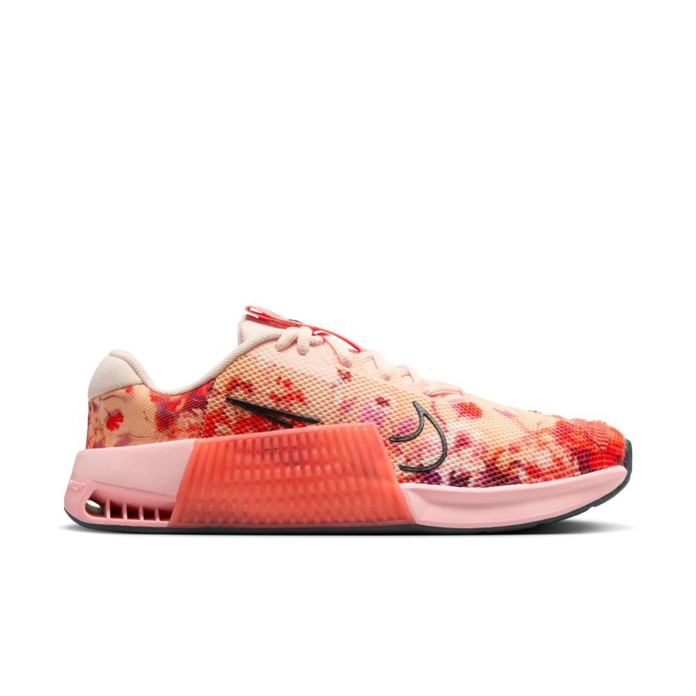Nike W Nike Metcon 9 Amp Tenis rojo de mujer para entrenamiento