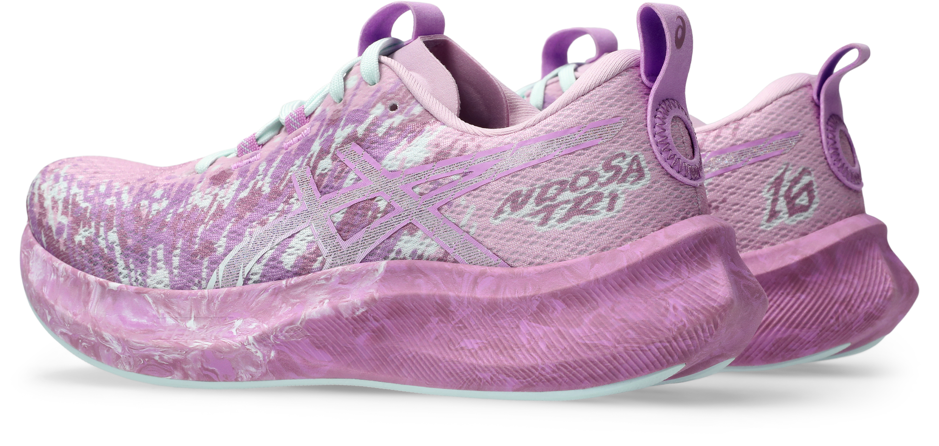 Asics Noosa Tri 16 Tenis amarillo de mujer para correr