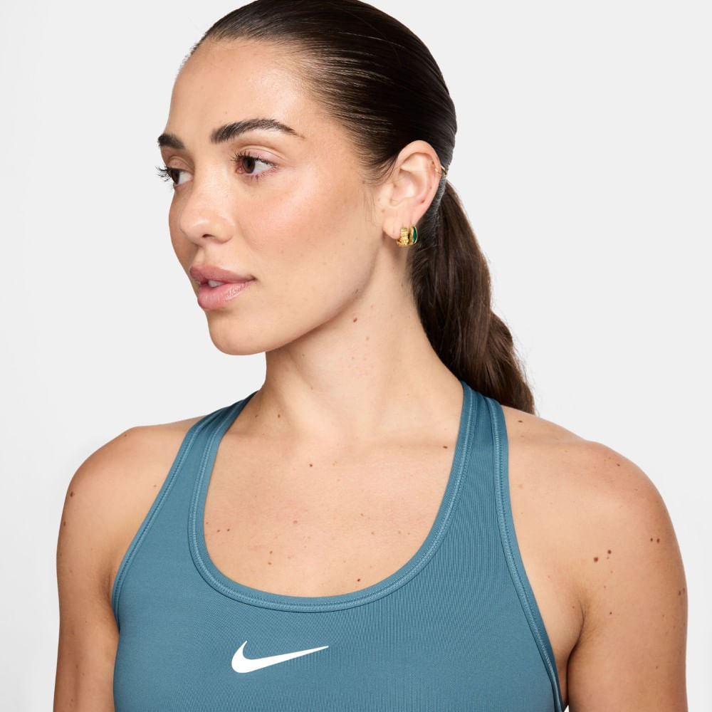 Nike W Nk Swsh Med Spt Bra Top gris de mujer para entrenamiento
