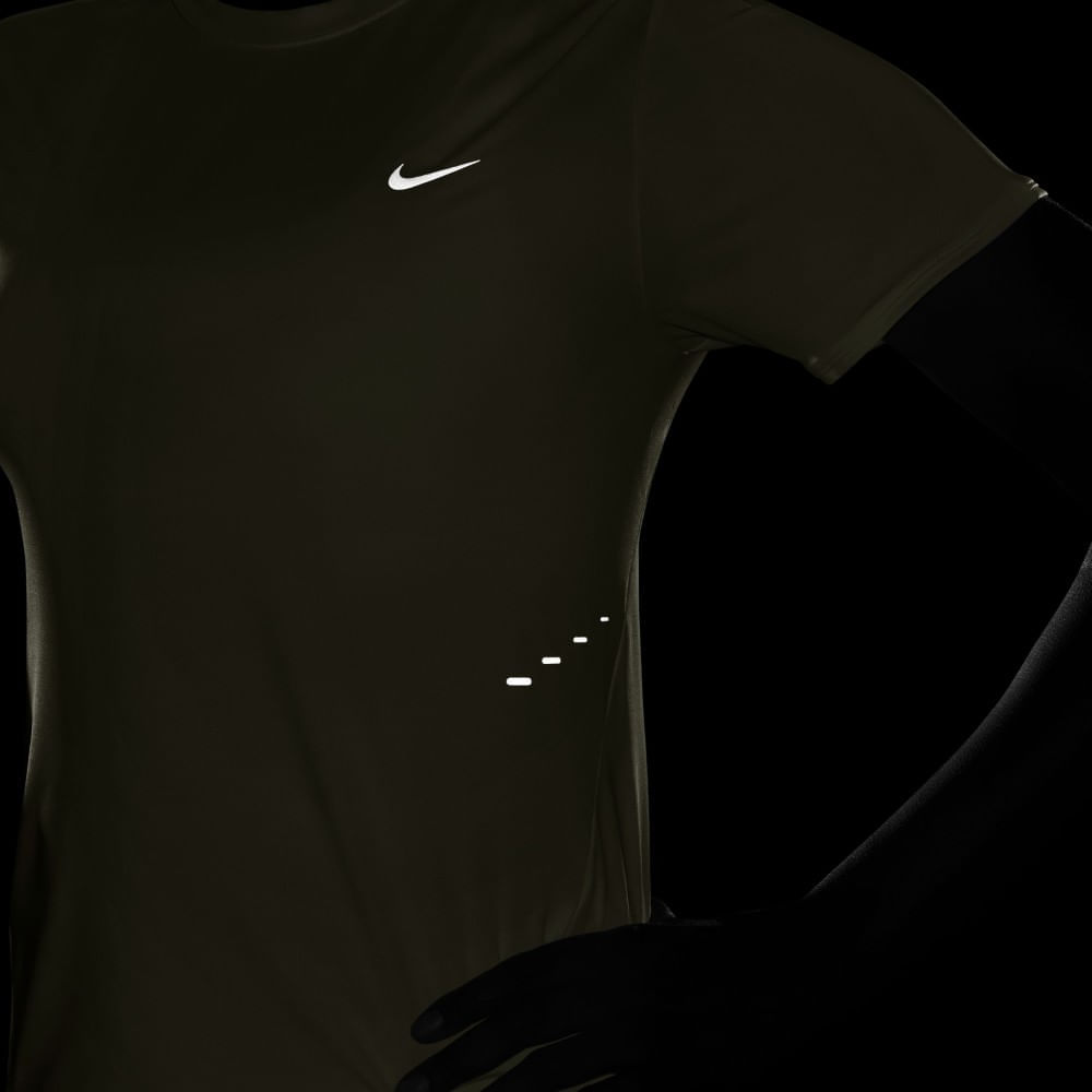 Nike W Nk Swift Df Ss Top Camiseta Manga Corta gris de mujer para correr