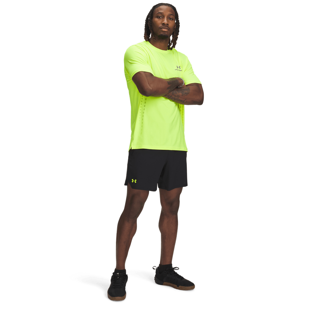 UA Vanish Woven 6In Shorts Pantaloneta negro de hombre para entrenamiento