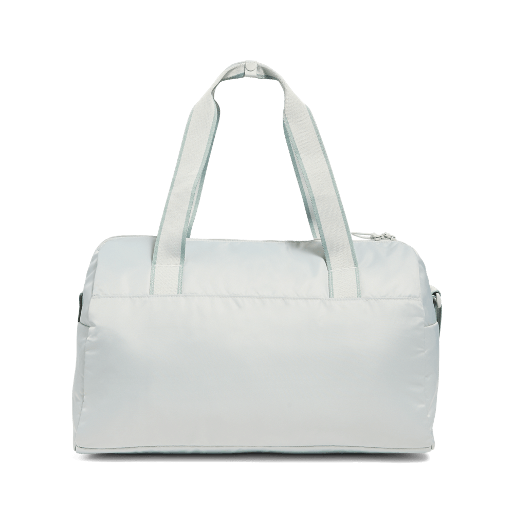 UA Studio Lite Duffle Maletín verde de mujer lifestyle