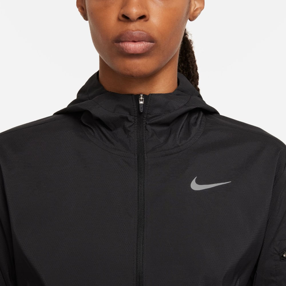 W Nk Imp Lght Jkt Hd Chaqueta de mujer para correr marca Nike
