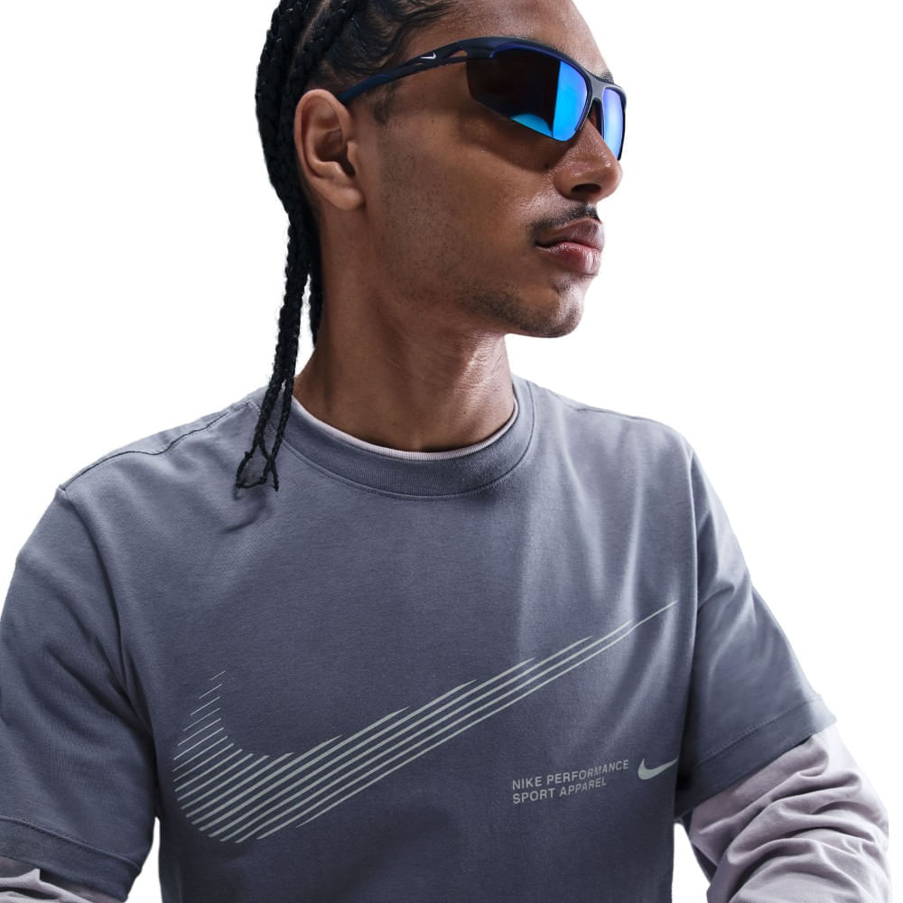 Nike M Nsw Tee Flash Fs Camiseta Manga Corta gris de hombre lifestyle