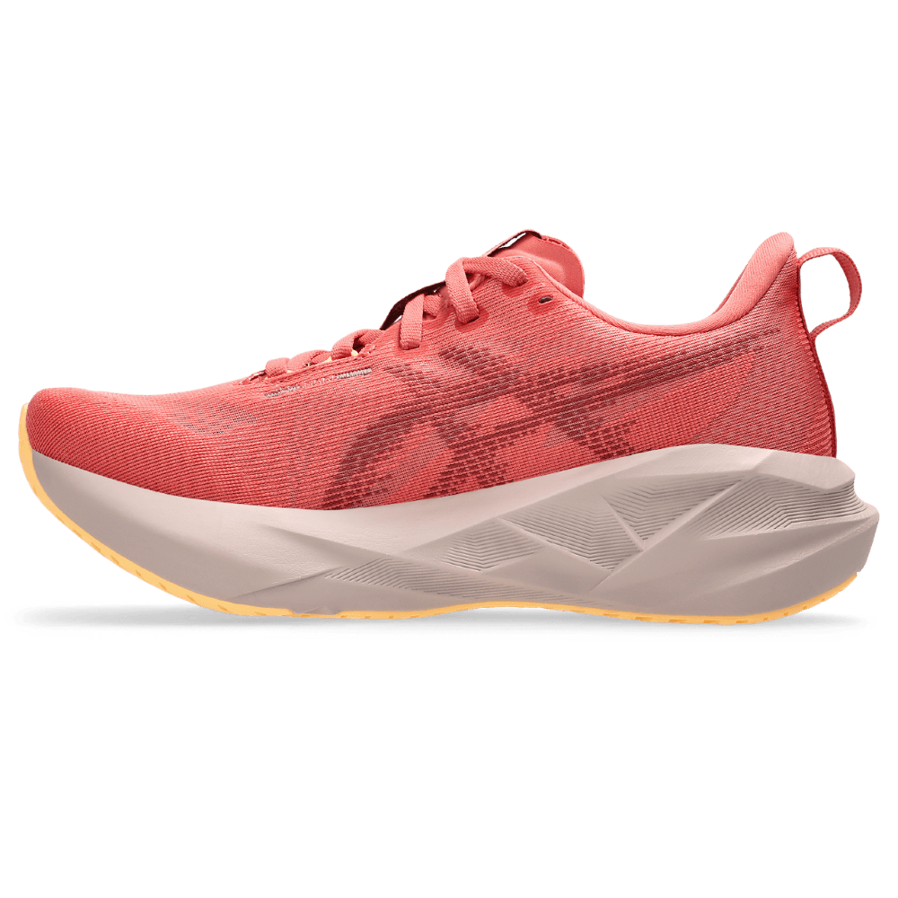 Asics Novablast 5 Tenis naranja de mujer para correr