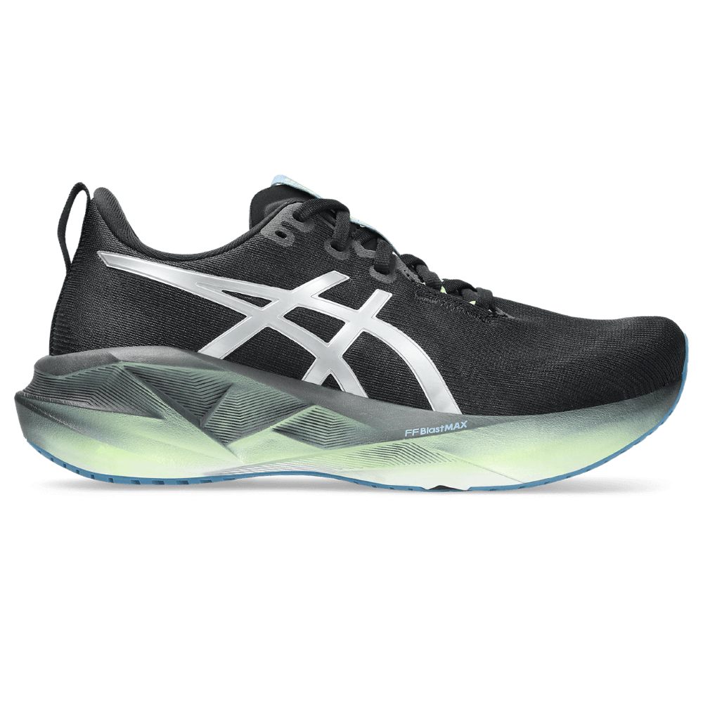 Asics Novablast 5 Luxe Tenis negro de mujer para correr