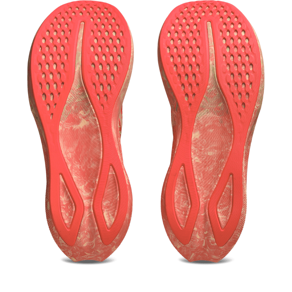 Asics Noosa Tri 16 Tenis naranja de mujer para correr