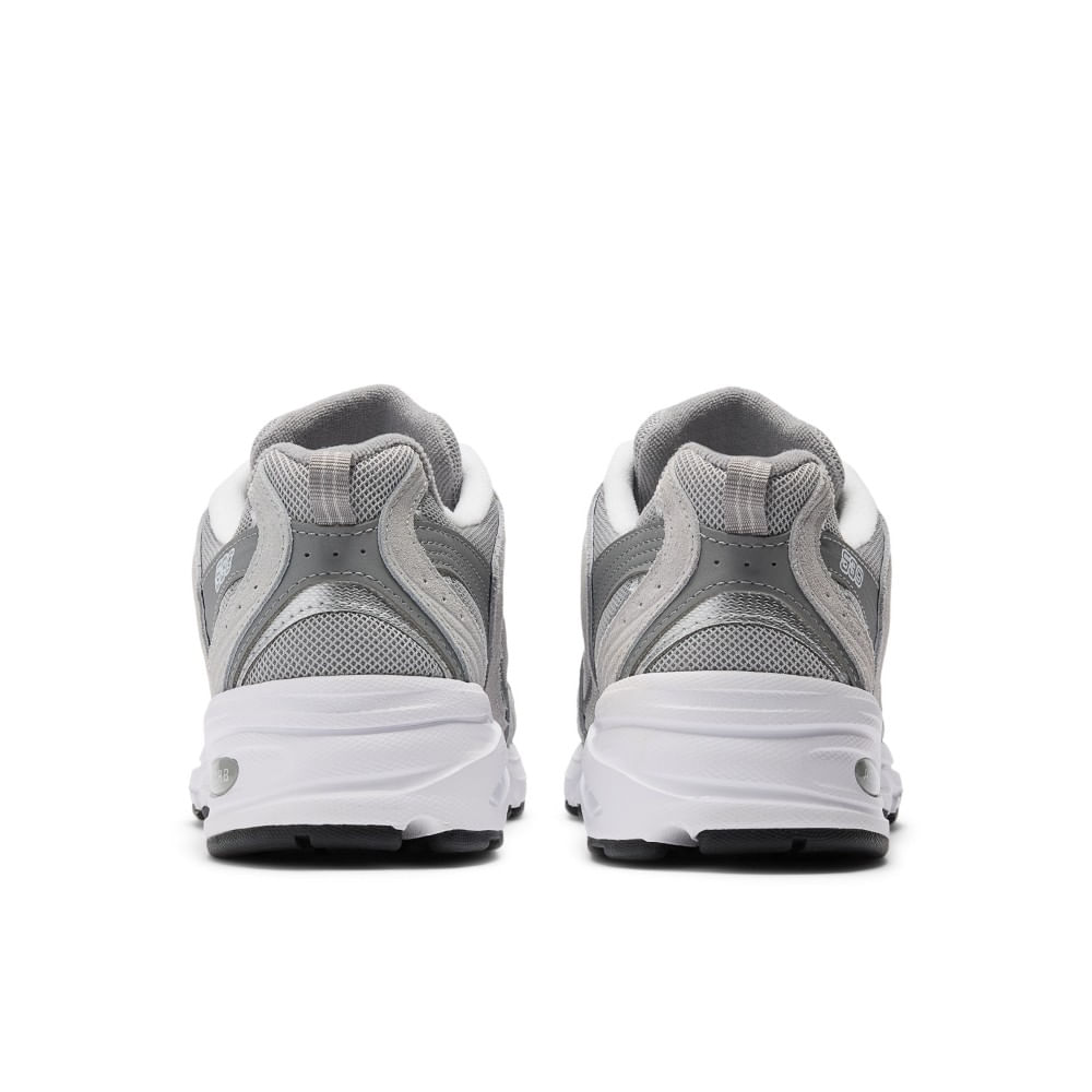 New Balance 530 Tenis gris Unisex lifestyle
