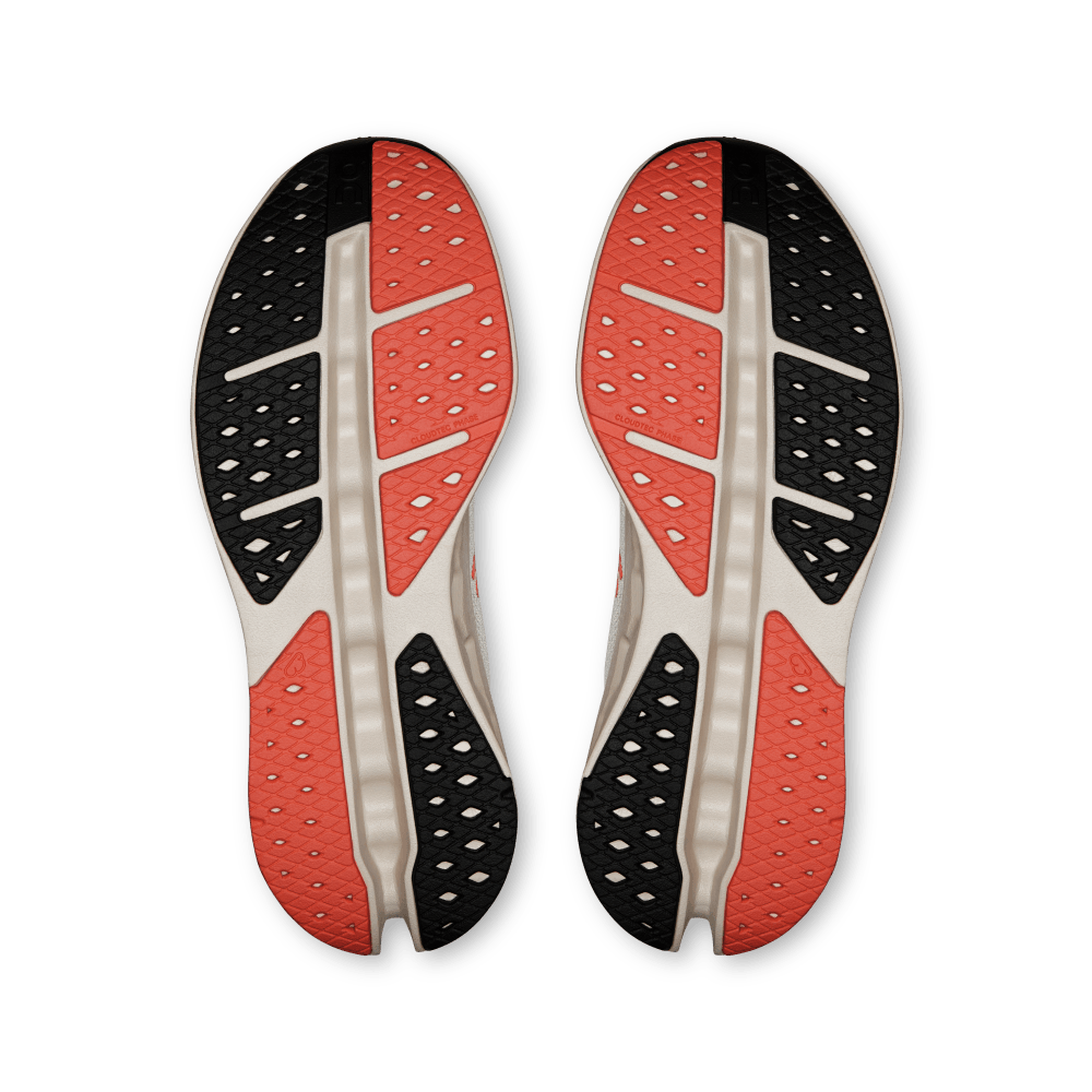 On Cloudsurfer Max Tenis beige de mujer para correr