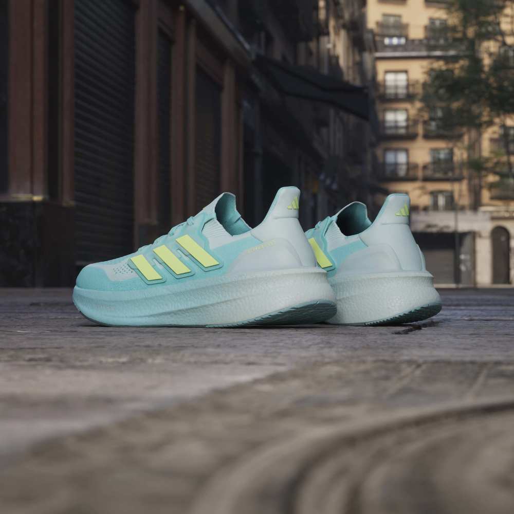 Adidas Tenis Ultraboost 5 azul de mujer para correr