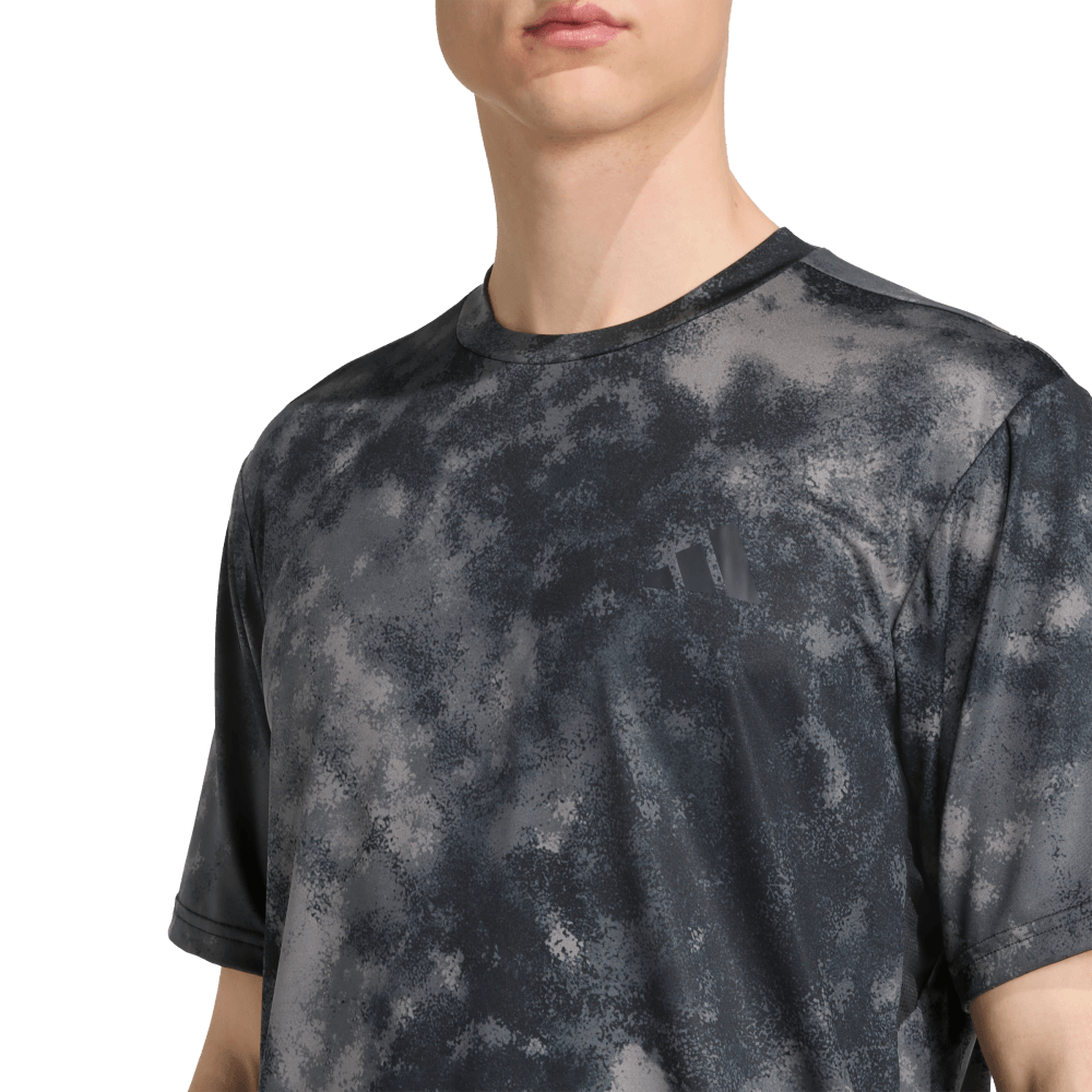Adidas Sea Aop Tee Camiseta Manga Corta negro de hombre para entrenamiento