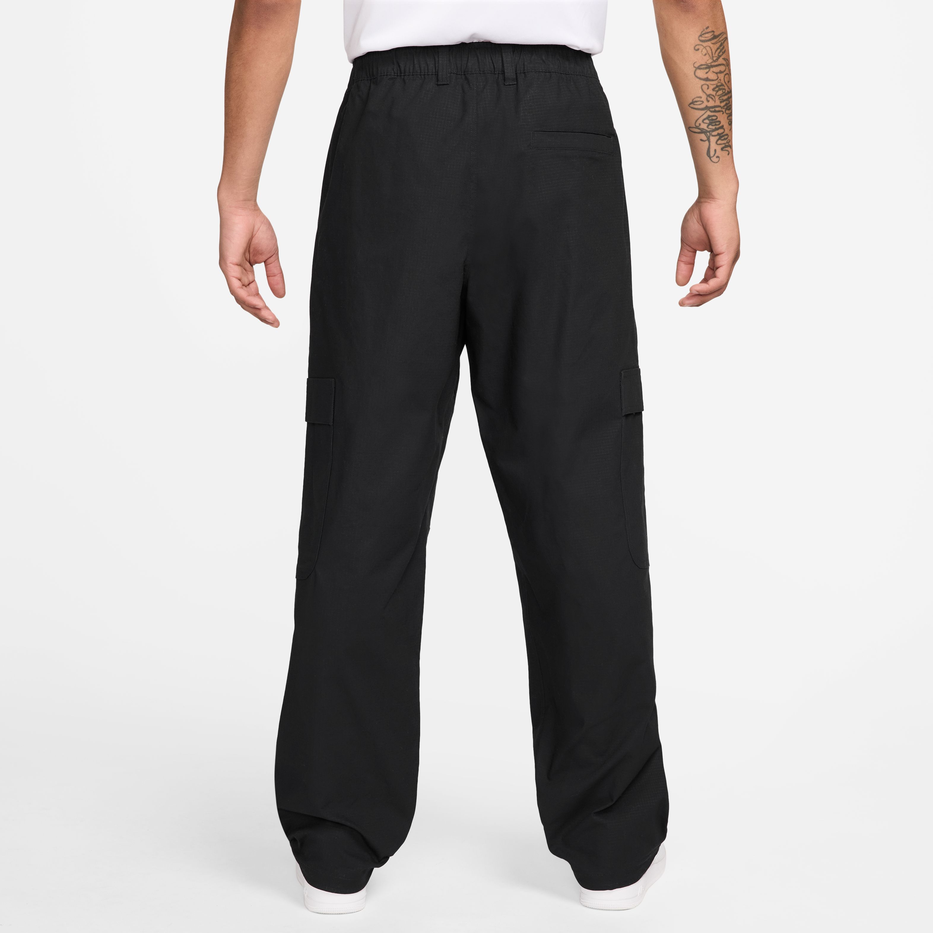 Nike M Nk Club Wvn Cargo Pant Clctn Pantalón negro de hombre lifestyle