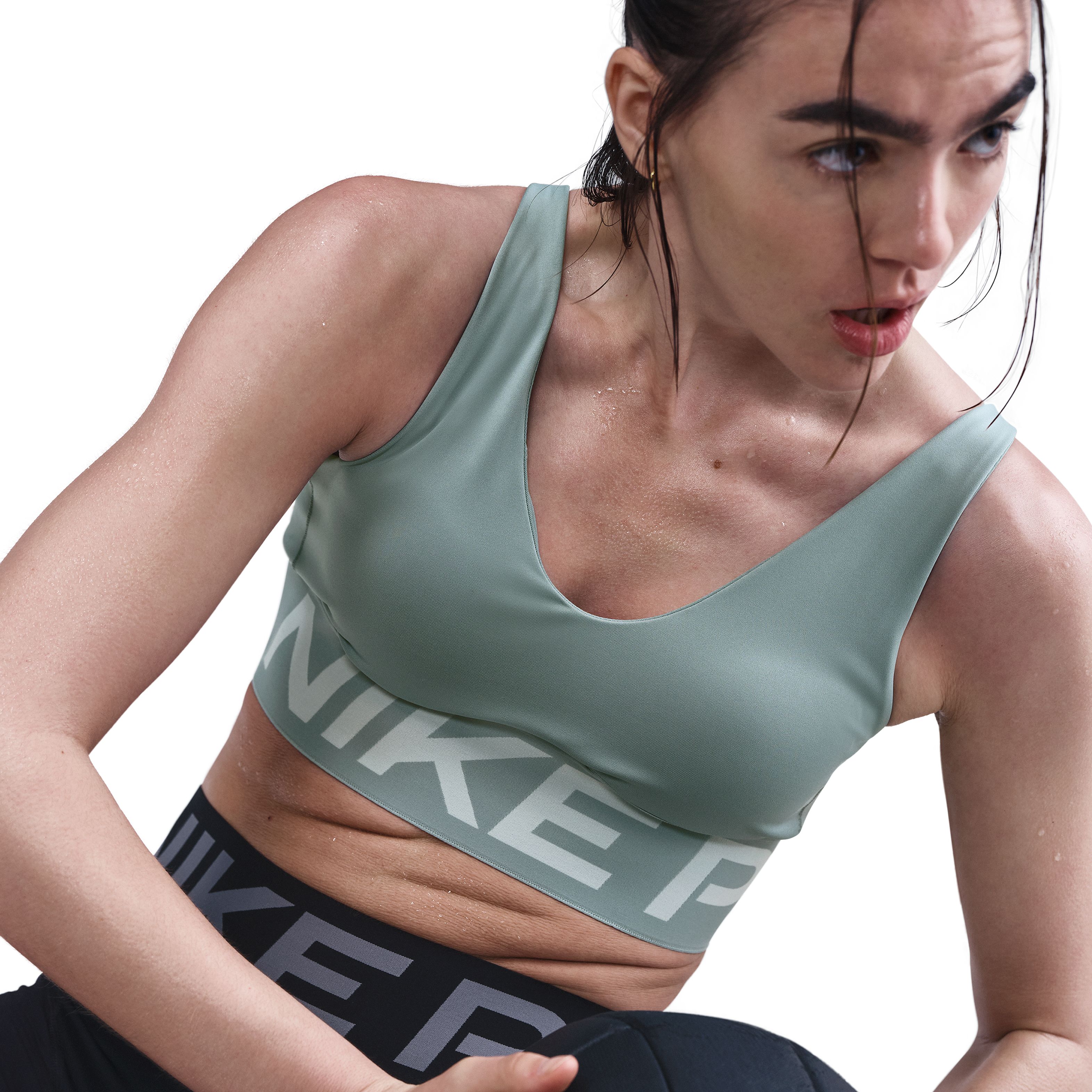 Nike W Np Indy Plunge Bra Bold Top verde de mujer para entrenamiento