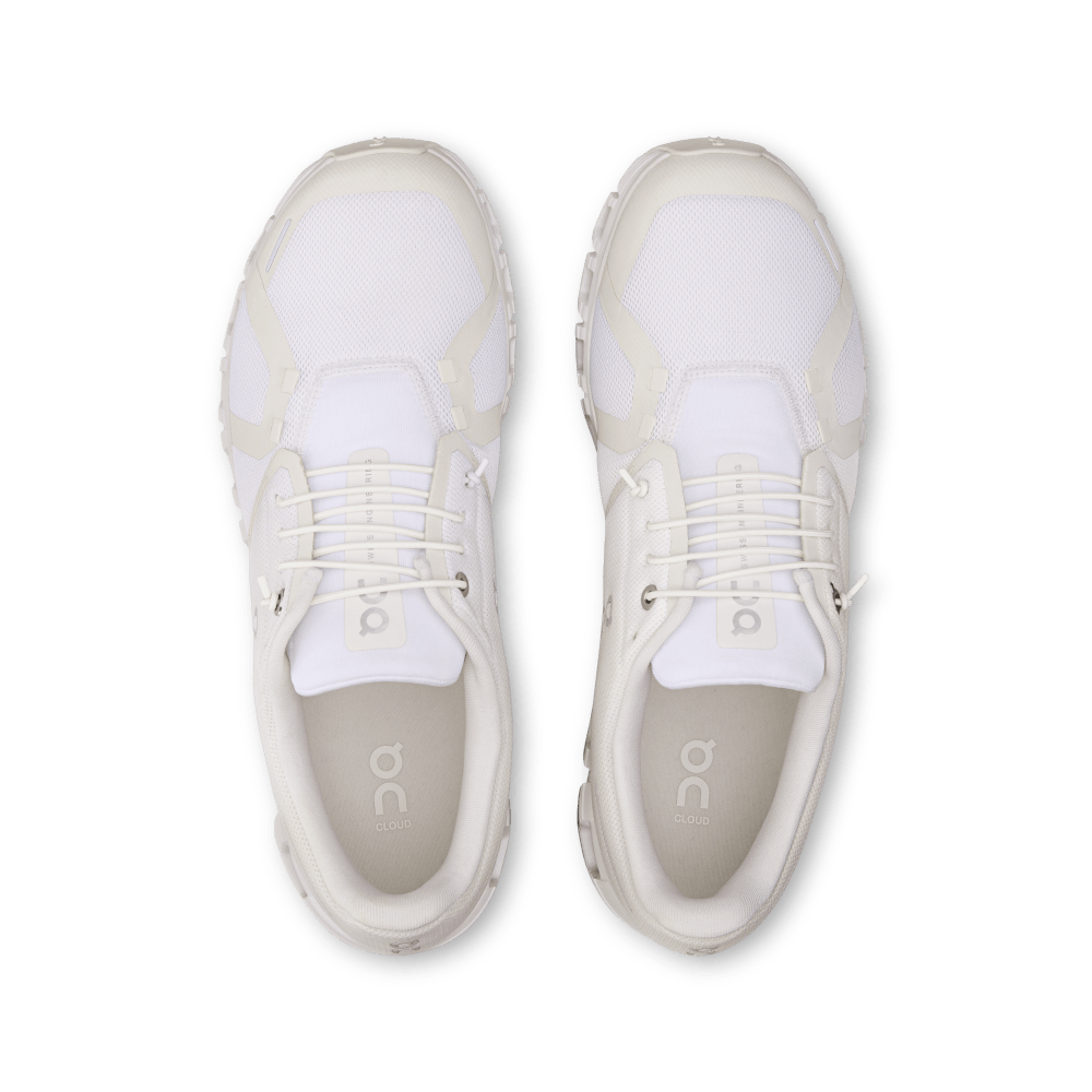 On Cloud 6 Tenis blanco de hombre lifestyle