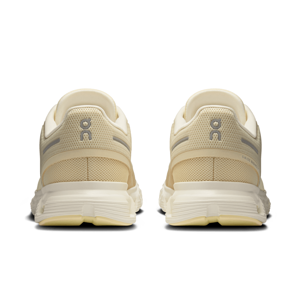 On Cloud 6 Tenis verde de mujer lifestyle
