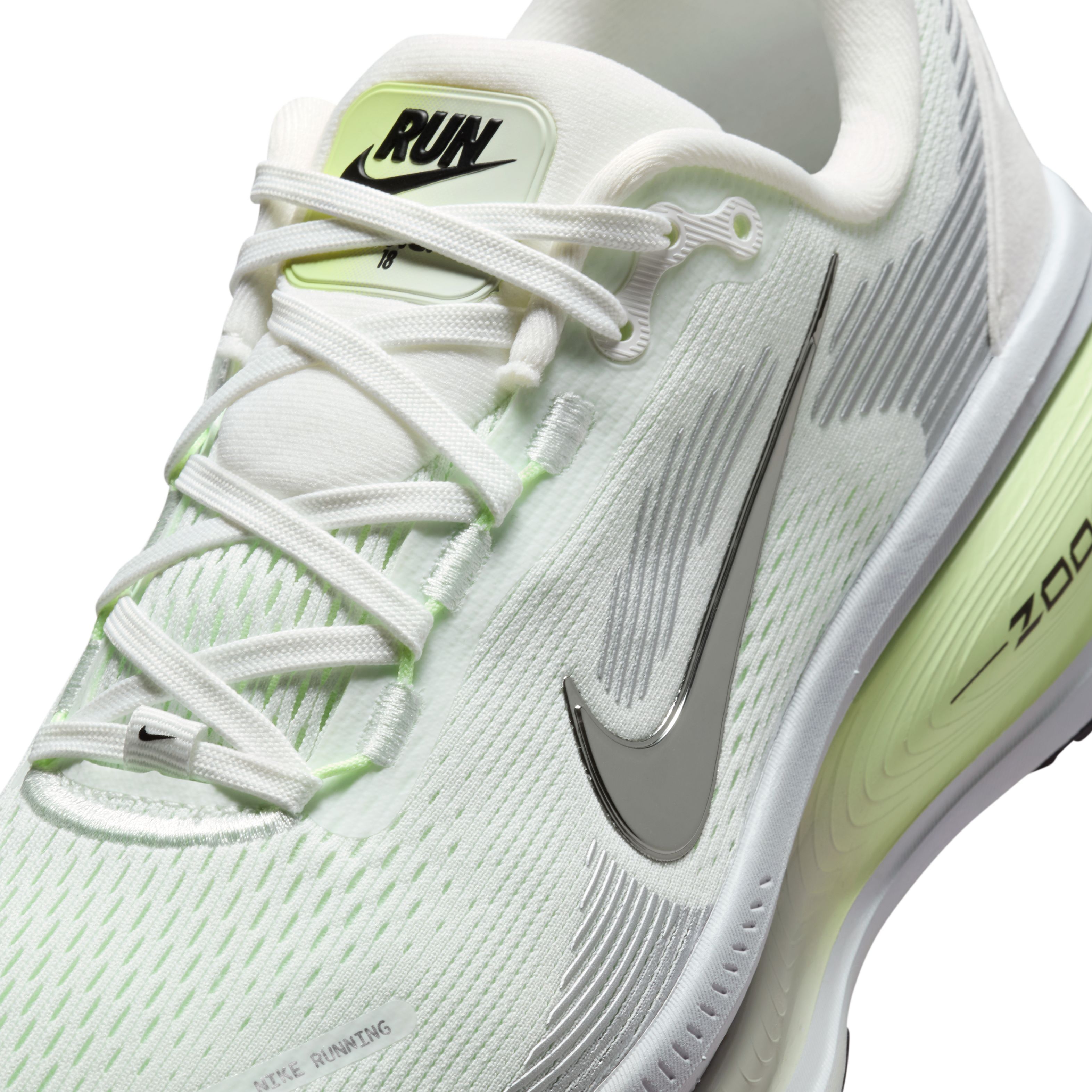 Nike W Nike Vomero 18 Tenis blanco de mujer para correr