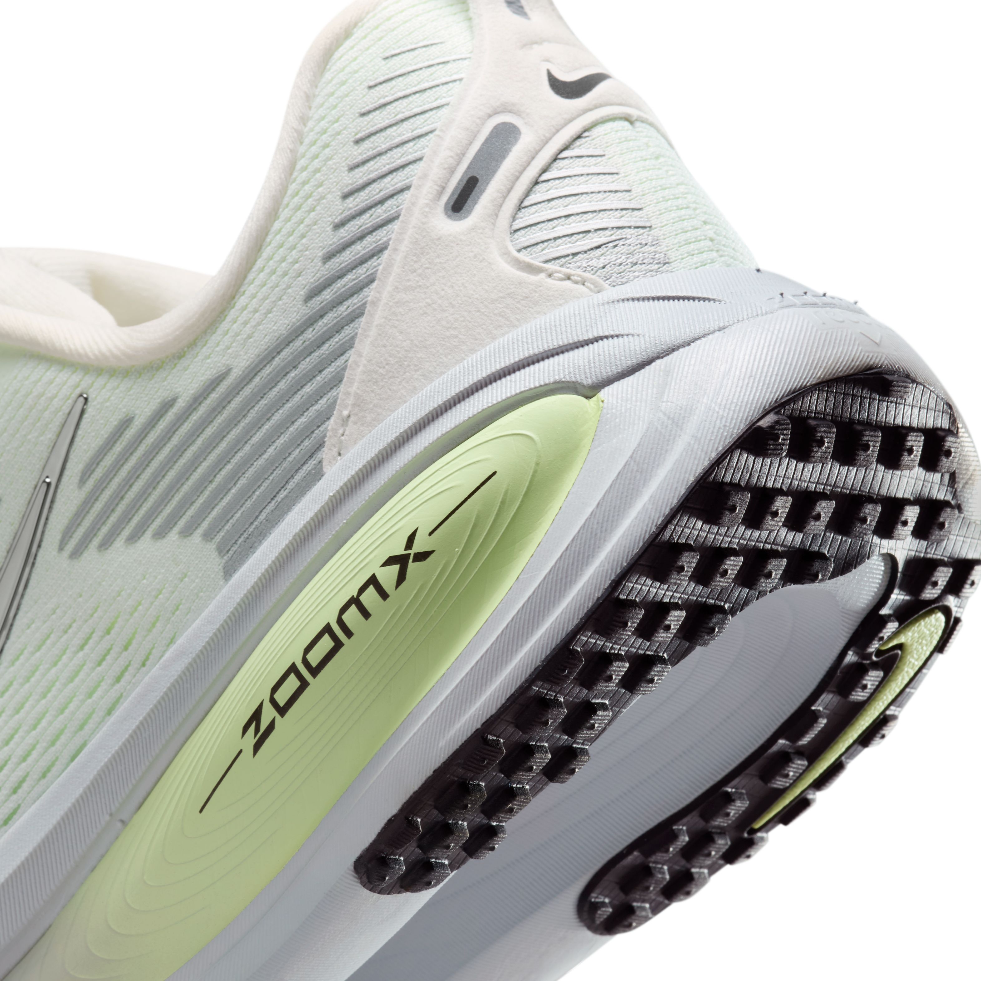 Nike W Nike Vomero 18 Tenis blanco de mujer para correr