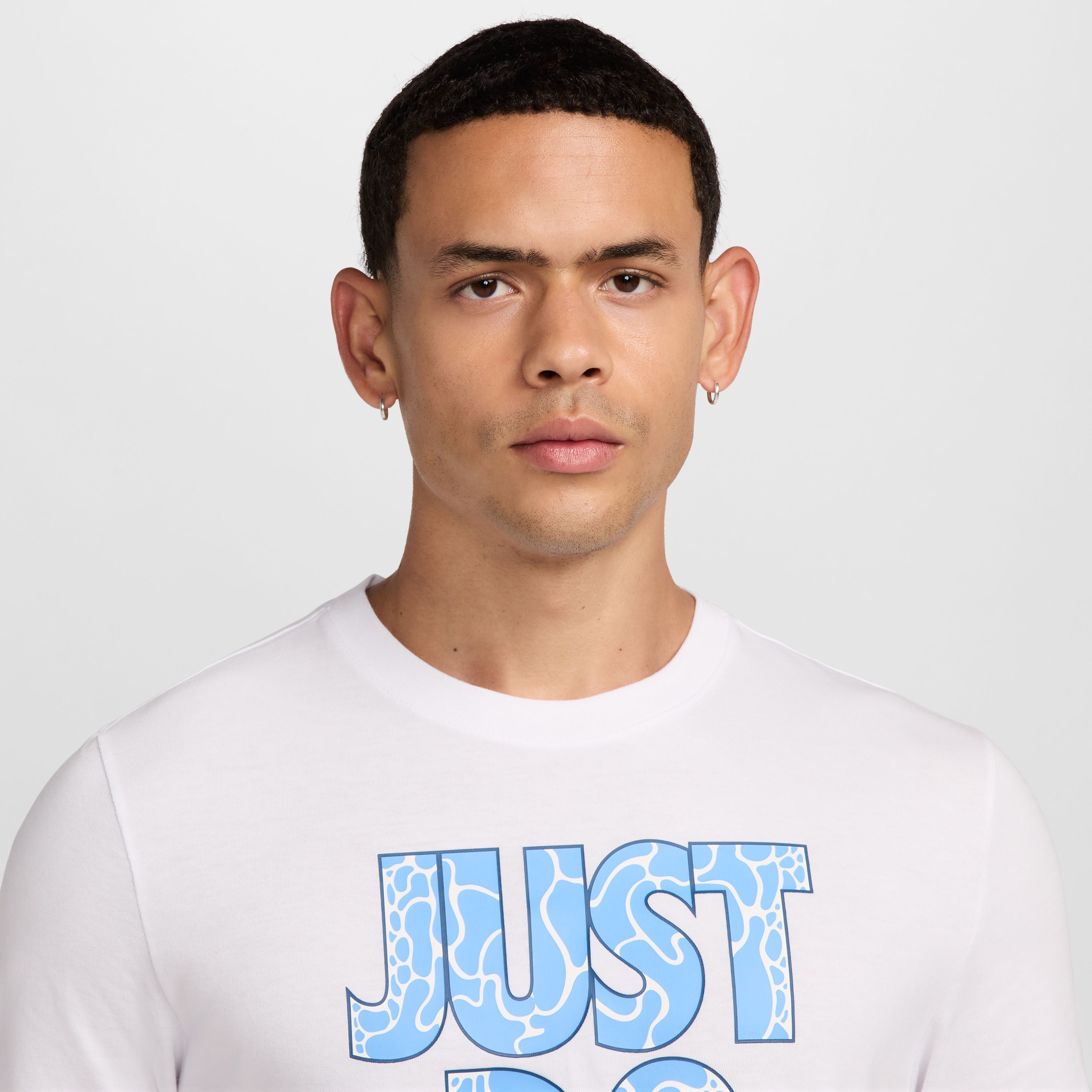 Nike M Nsw Tee 12Mo Jdi Sp24 Fs Camiseta Manga Corta blanco de hombre lifestyle