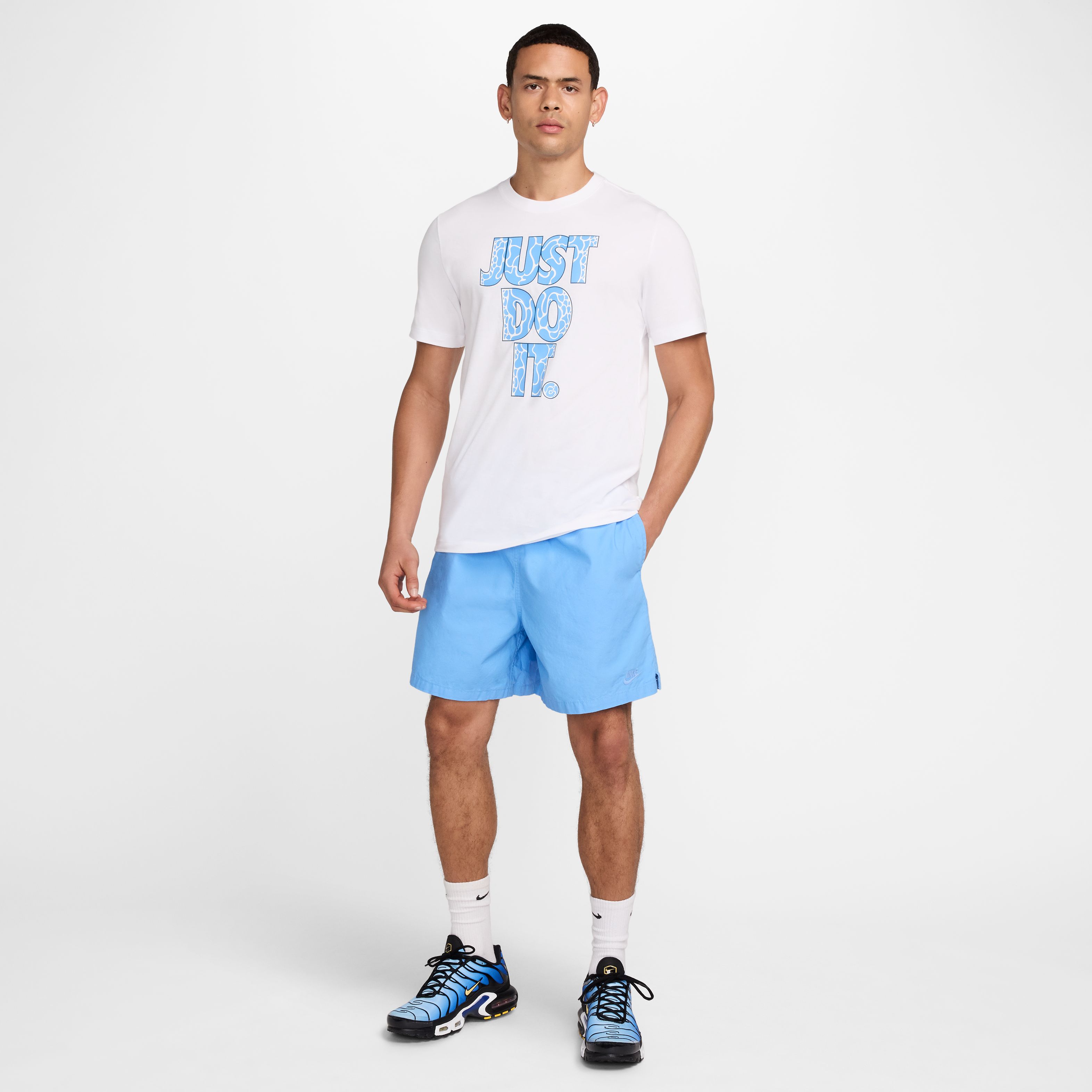 Nike M Nsw Tee 12Mo Jdi Sp24 Fs Camiseta Manga Corta blanco de hombre lifestyle