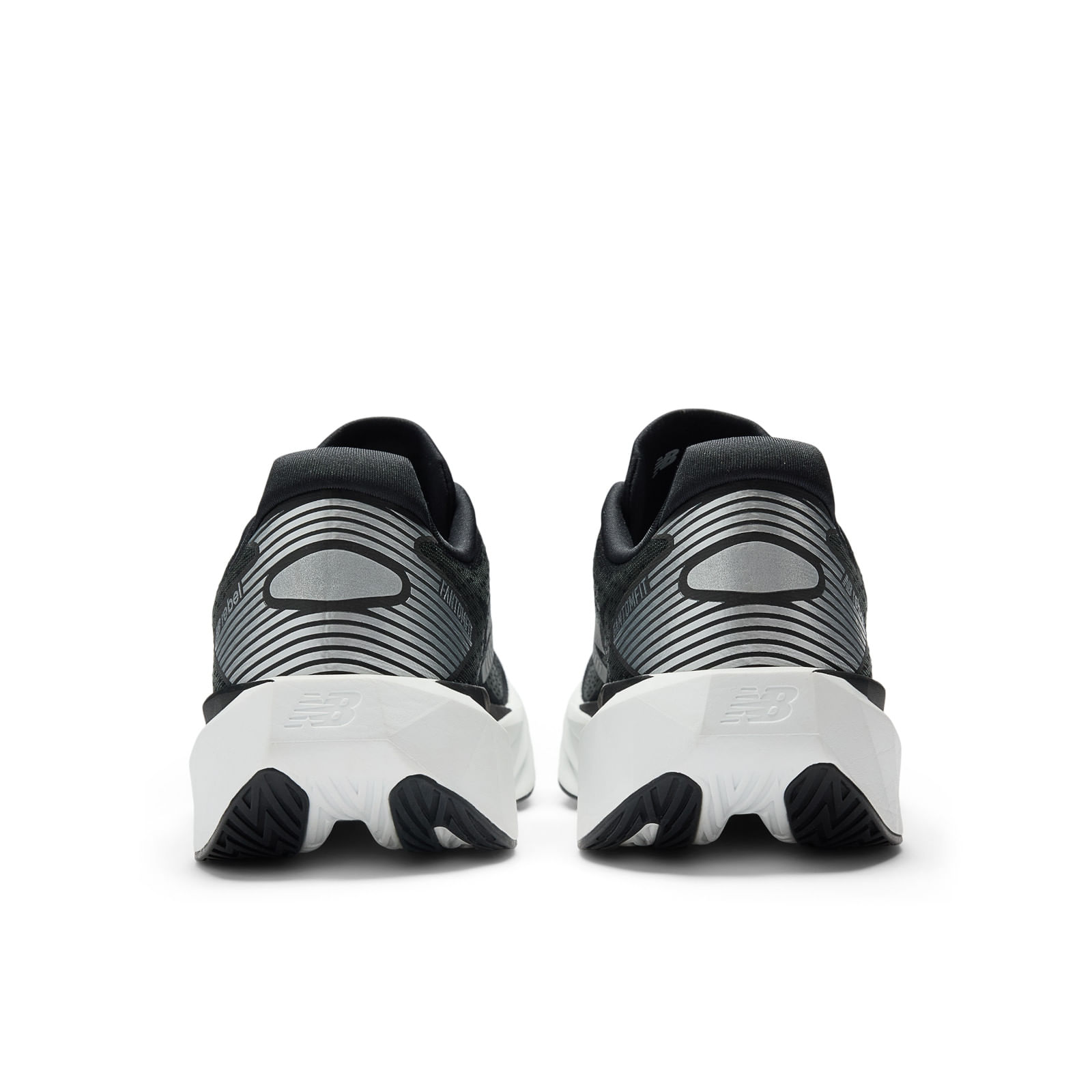 New Balance Rebel V5 Tenis negro de hombre para correr