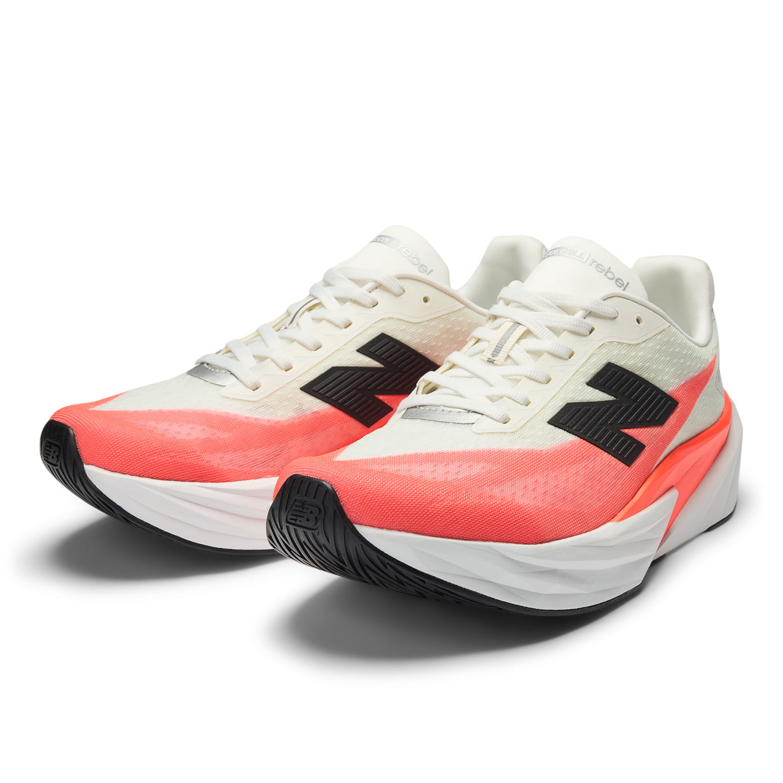 New Balance Rebel V5 Tenis rojo de hombre para correr