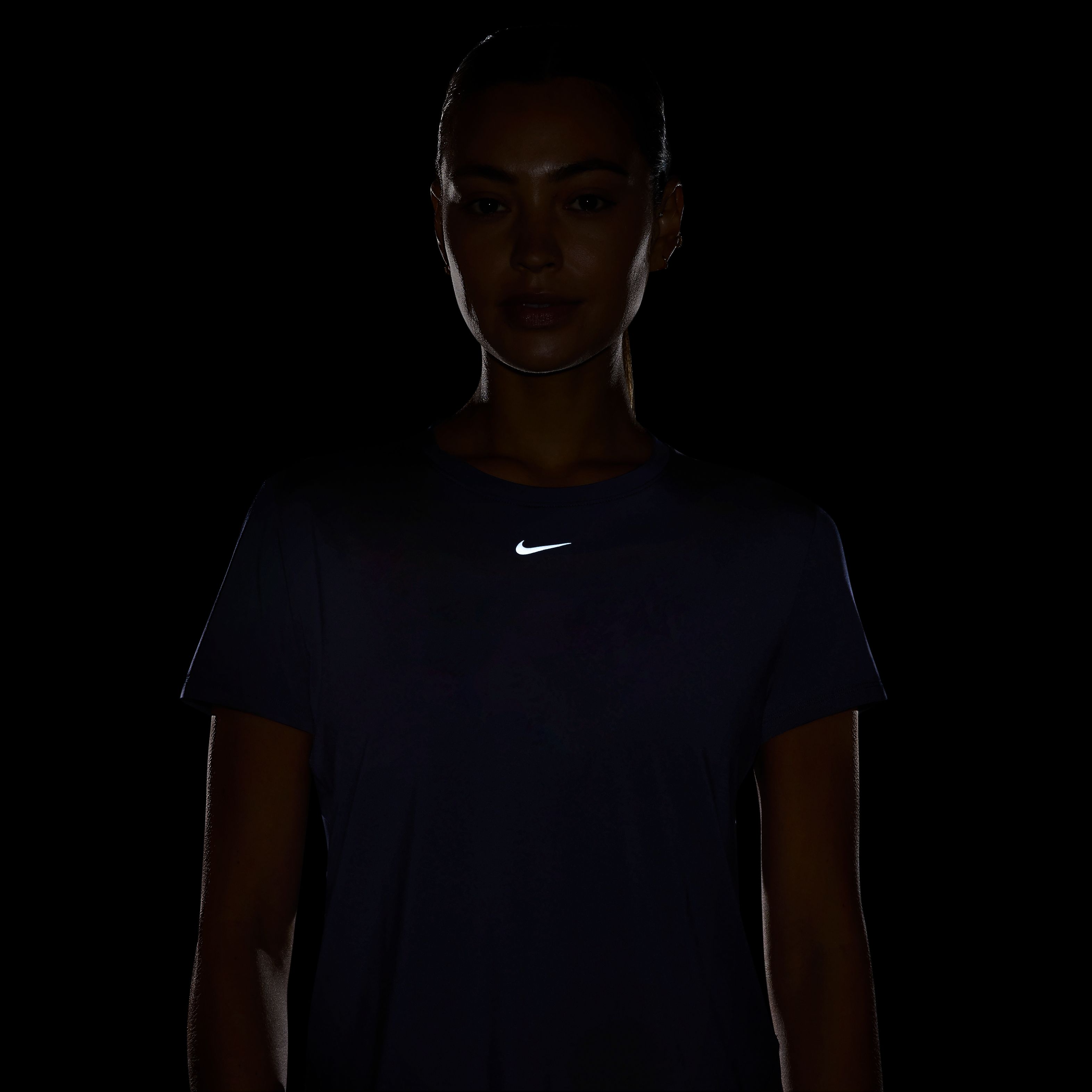 Nike W Nk One Classic Df Ss Top Camiseta Manga Corta azul de mujer para entrenamiento