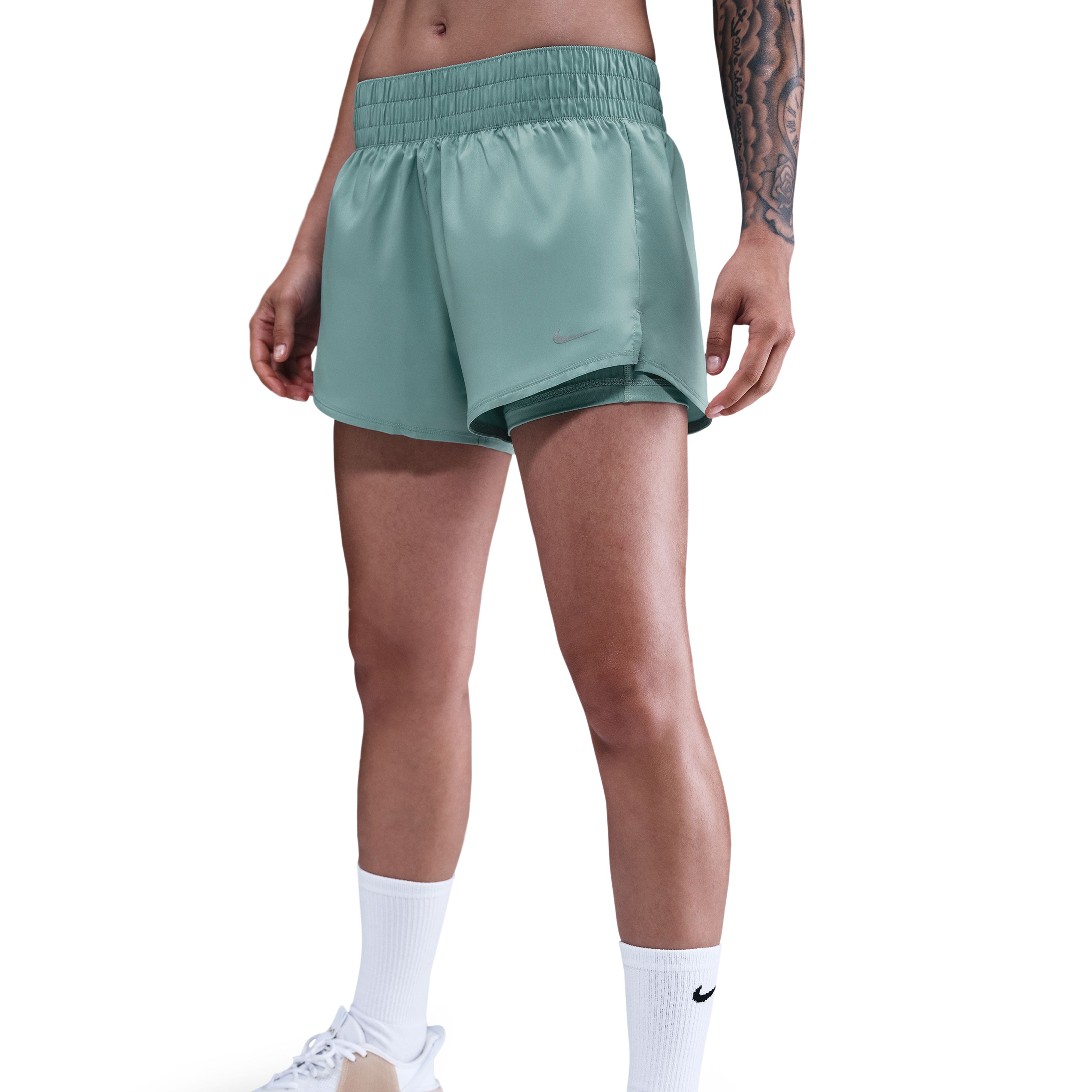 Nike W Nk One Df Mr 3In 2N1 Short Pantaloneta verde de mujer para entrenamiento