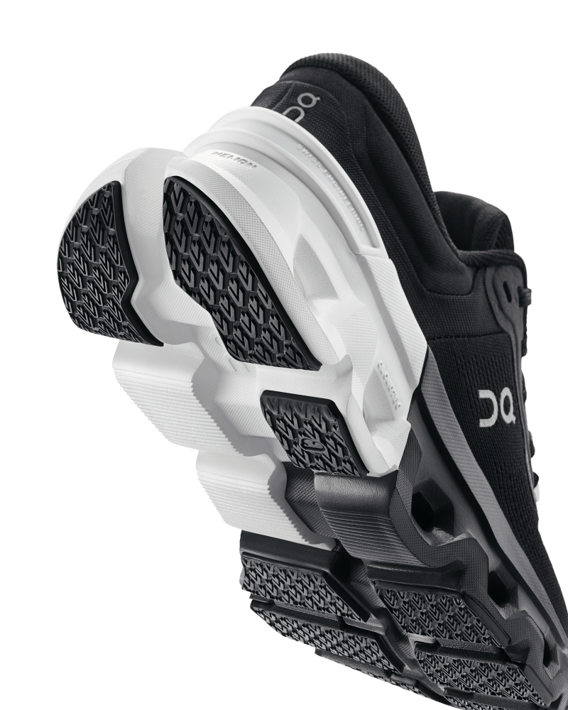 On Cloudflyer 5 Tenis negro de hombre para correr