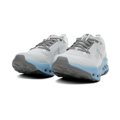 On Cloudsurfer Trail 2 Tenis gris de mujer para correr