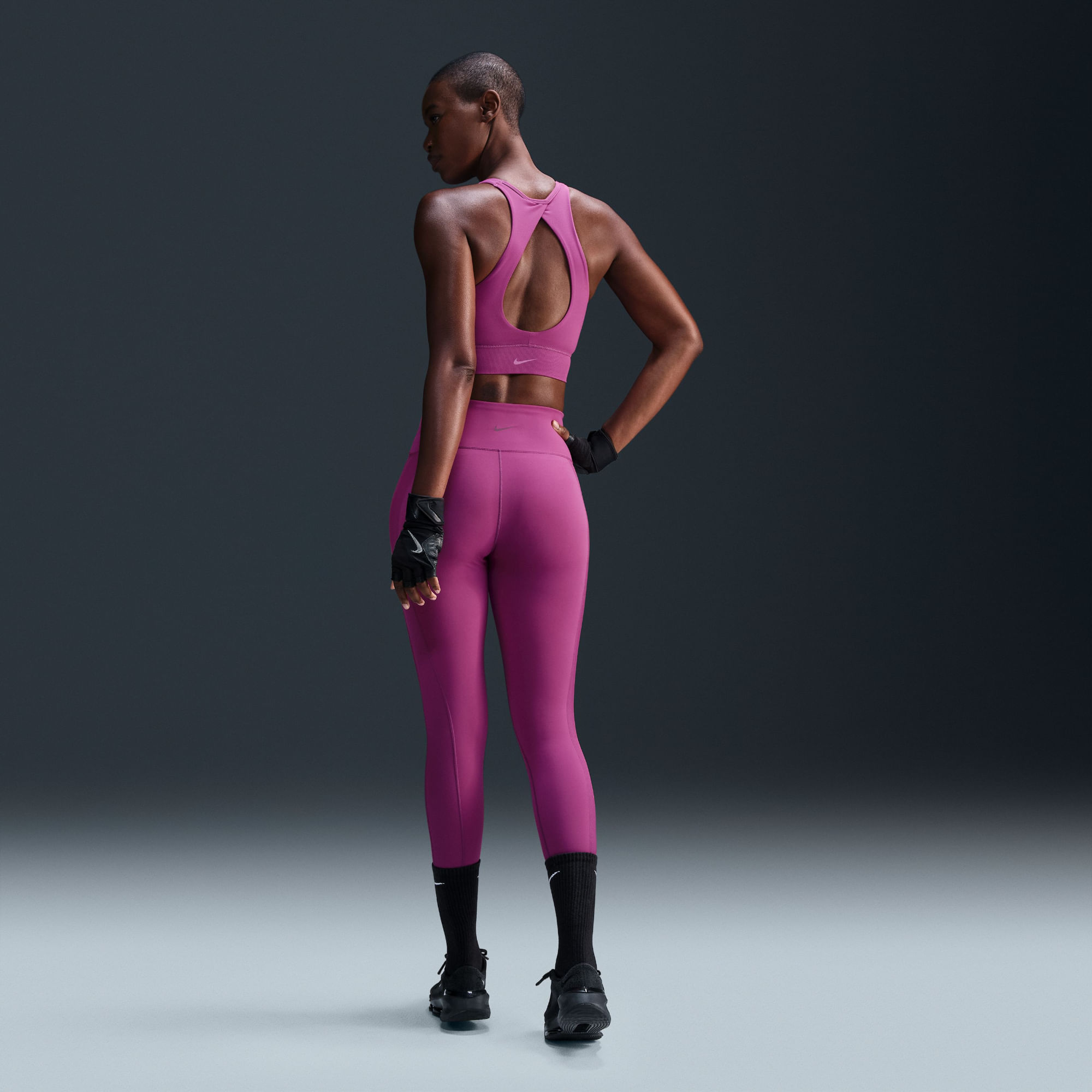 Nike W Nk1 Hn Twist Bra Top morado de mujer para entrenamiento