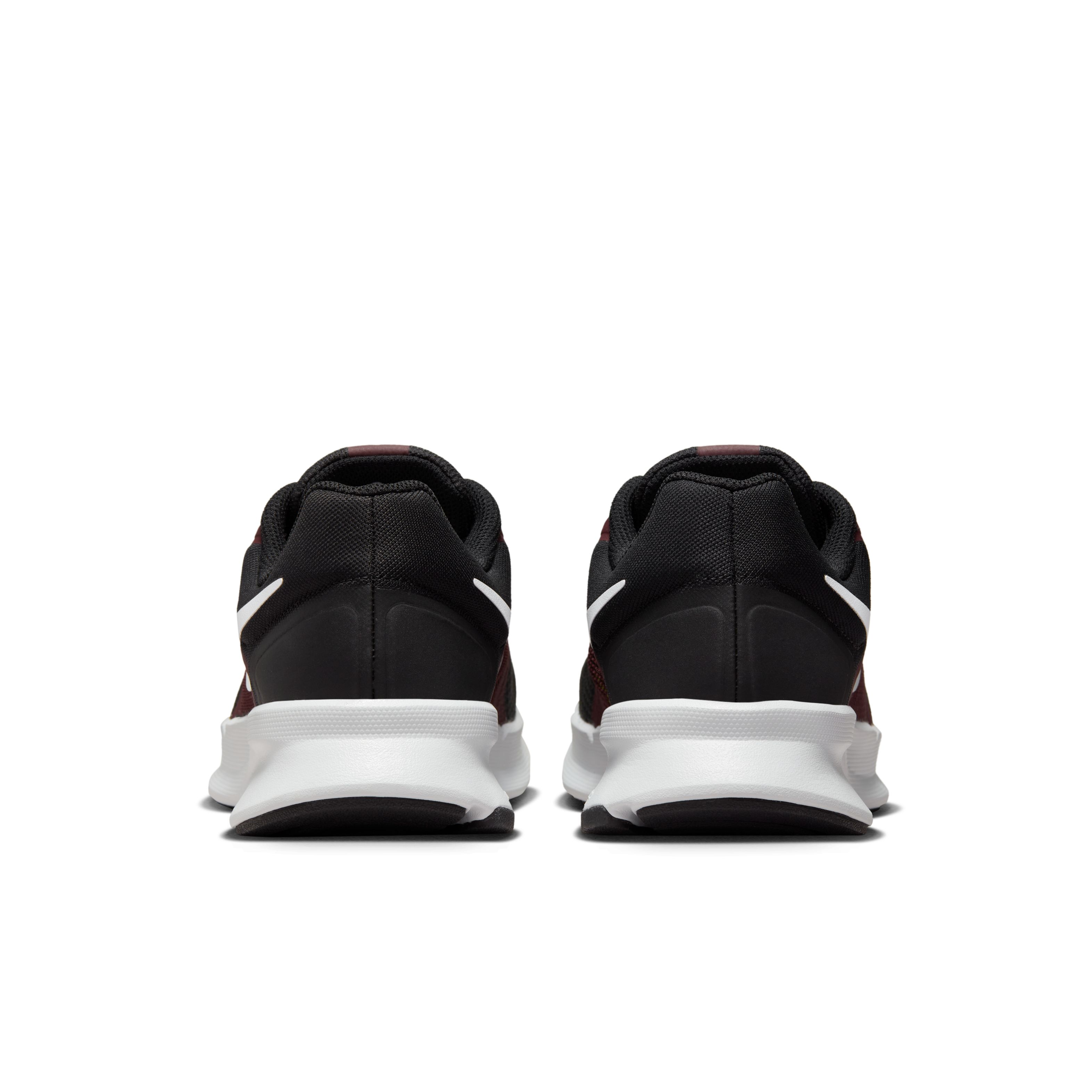 Nike Run Swift 3 Tenis negro de hombre para correr