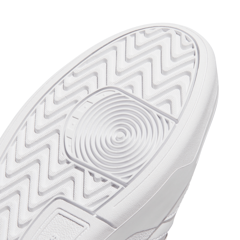 Adidas Tenis Turnaround blanco de mujer lifestyle