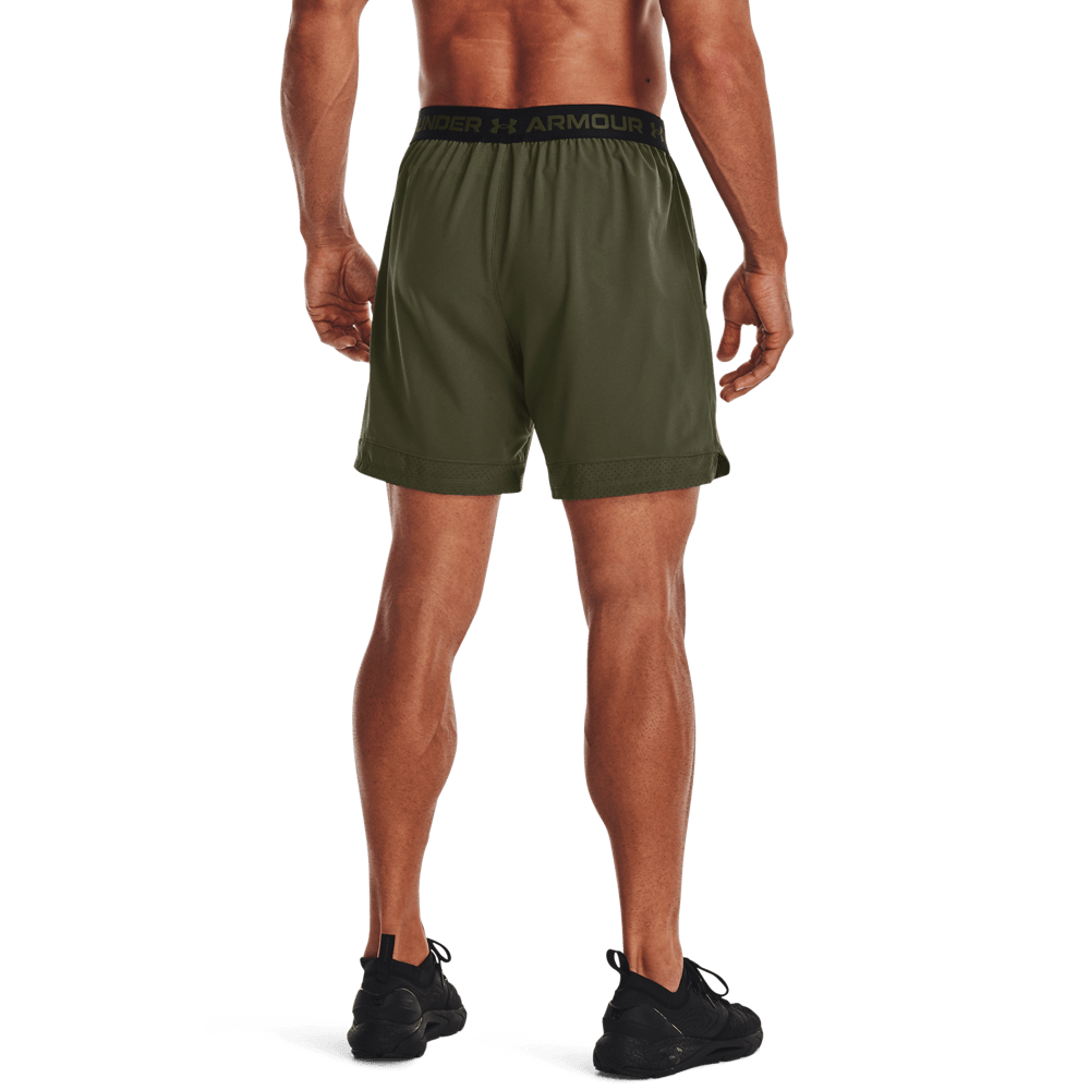 UA Vanish Woven 6In Shorts Pantaloneta verde de hombre para entrenamiento