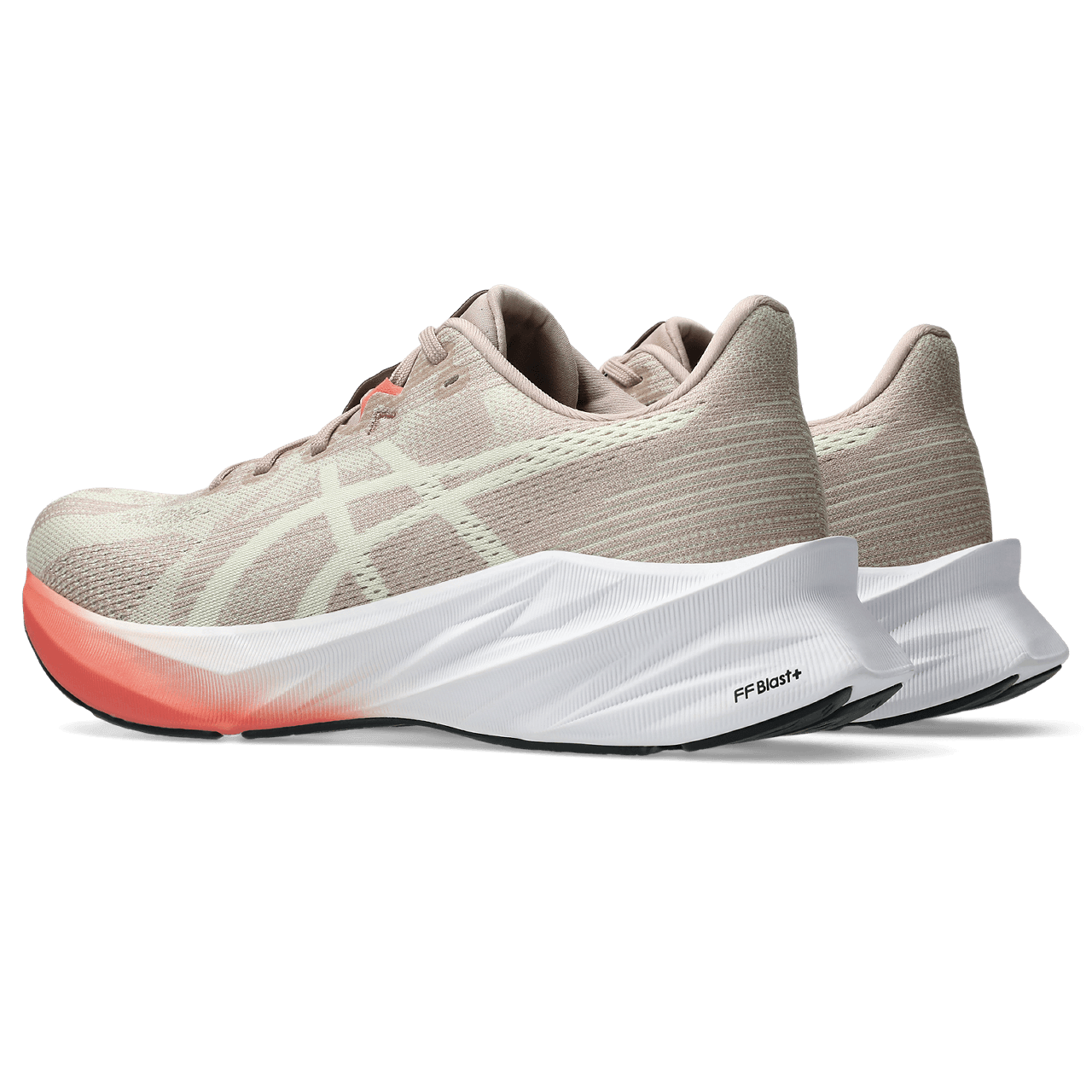 Asics Dynablast 5 Tenis beige de mujer para correr