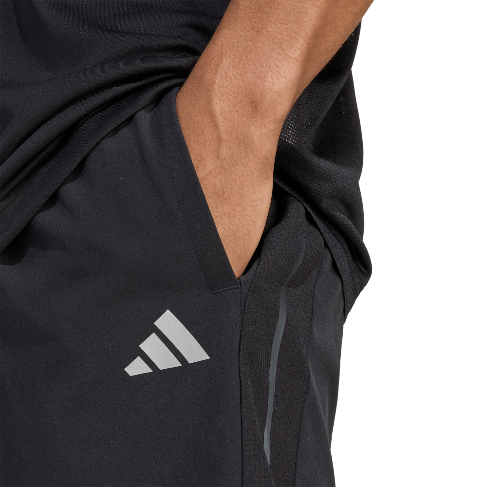Adidas Short Tech Apparel negro de hombre para entrenamiento