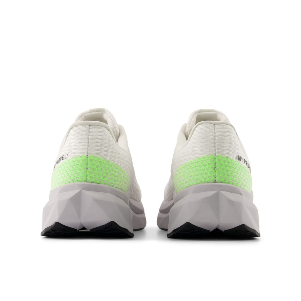 New Balance Propel V5 Tenis blanco de mujer para correr