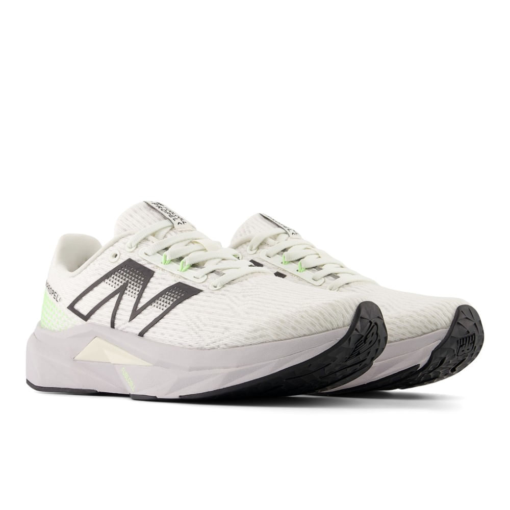 New Balance Propel V5 Tenis blanco de mujer para correr