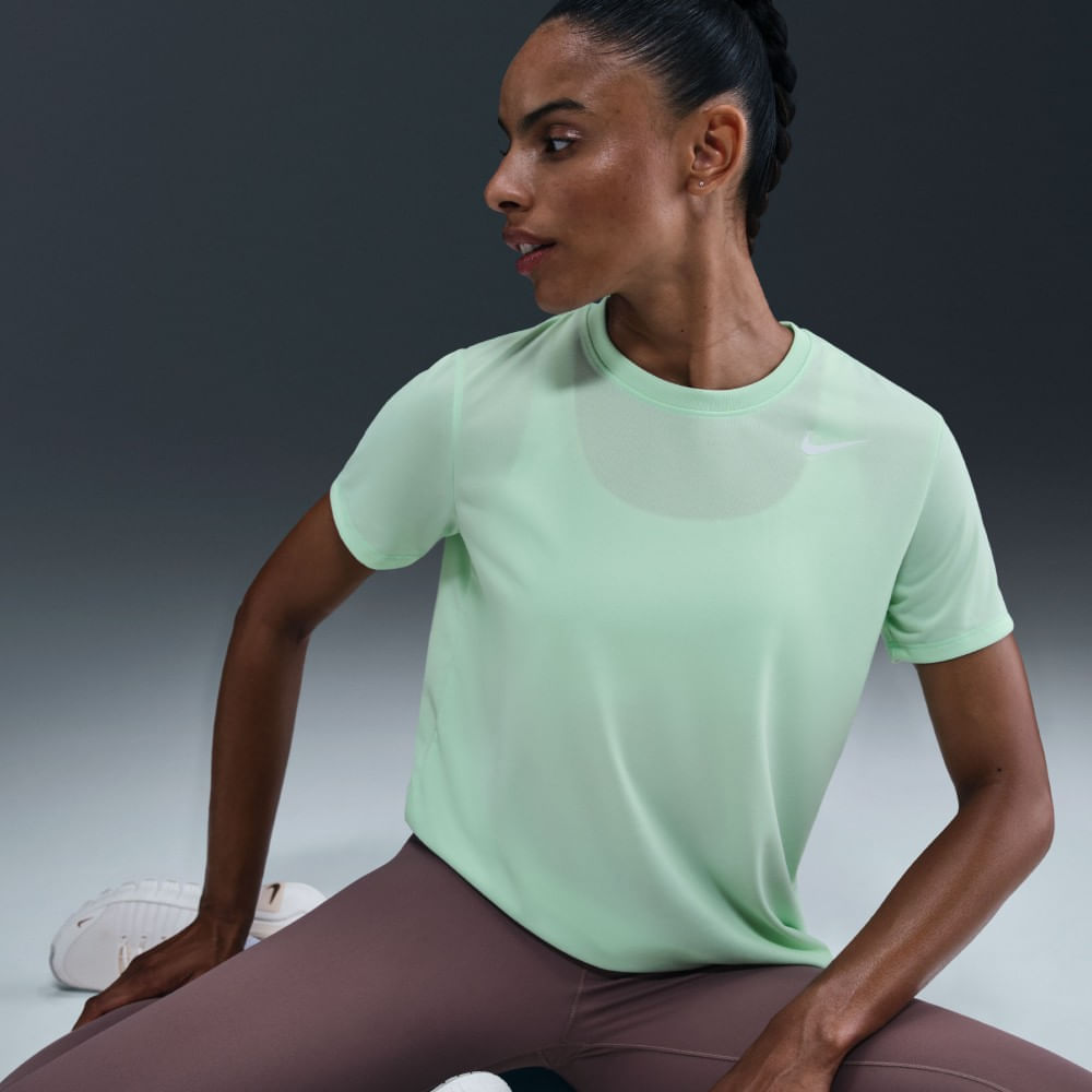 Nike W Nk Df Rlgd Ss Tee Camiseta Manga Corta verde de mujer para entrenamiento