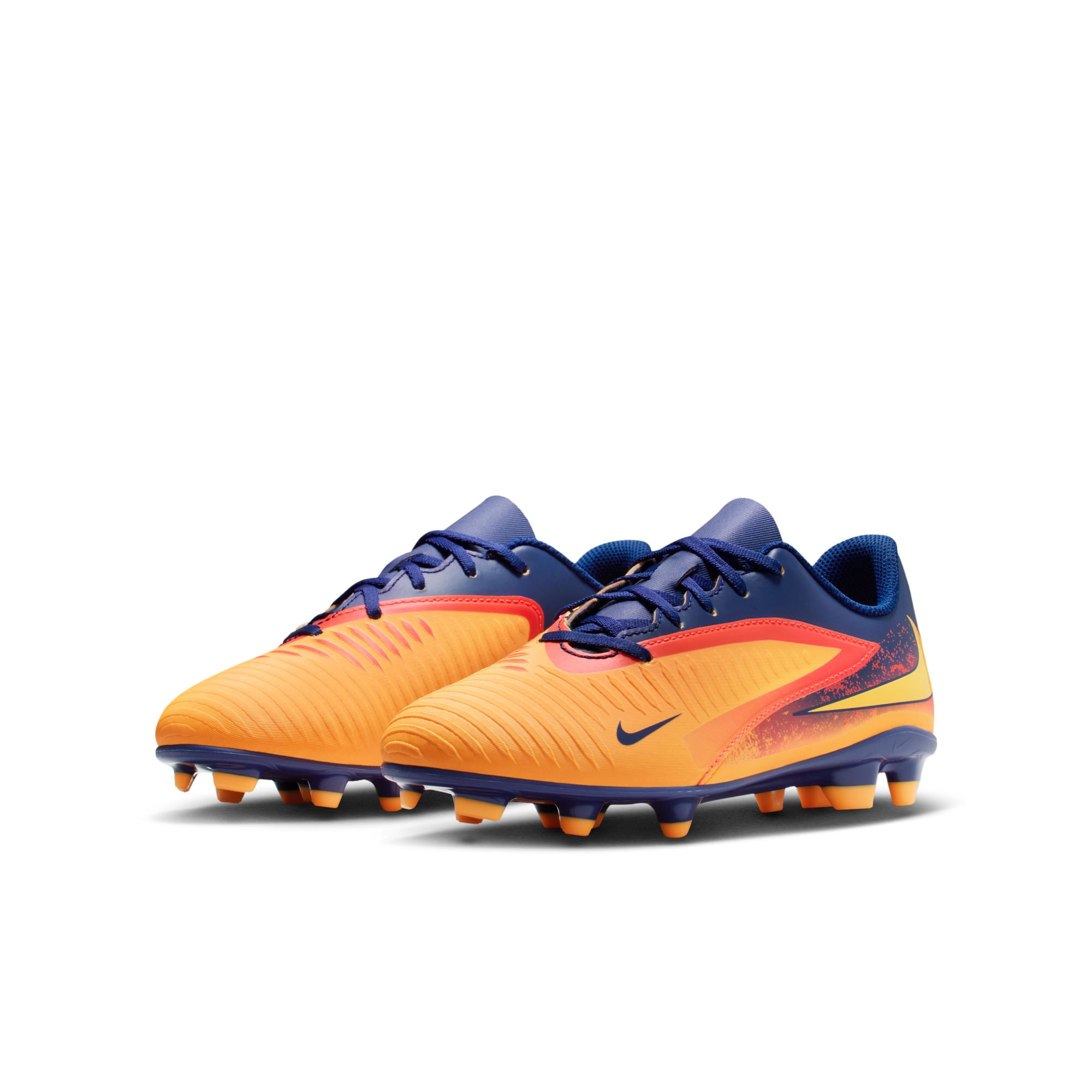 Nike Jr Phantom 6 Low Club Fg/Mg Eh Guayos naranja de niño para futbol