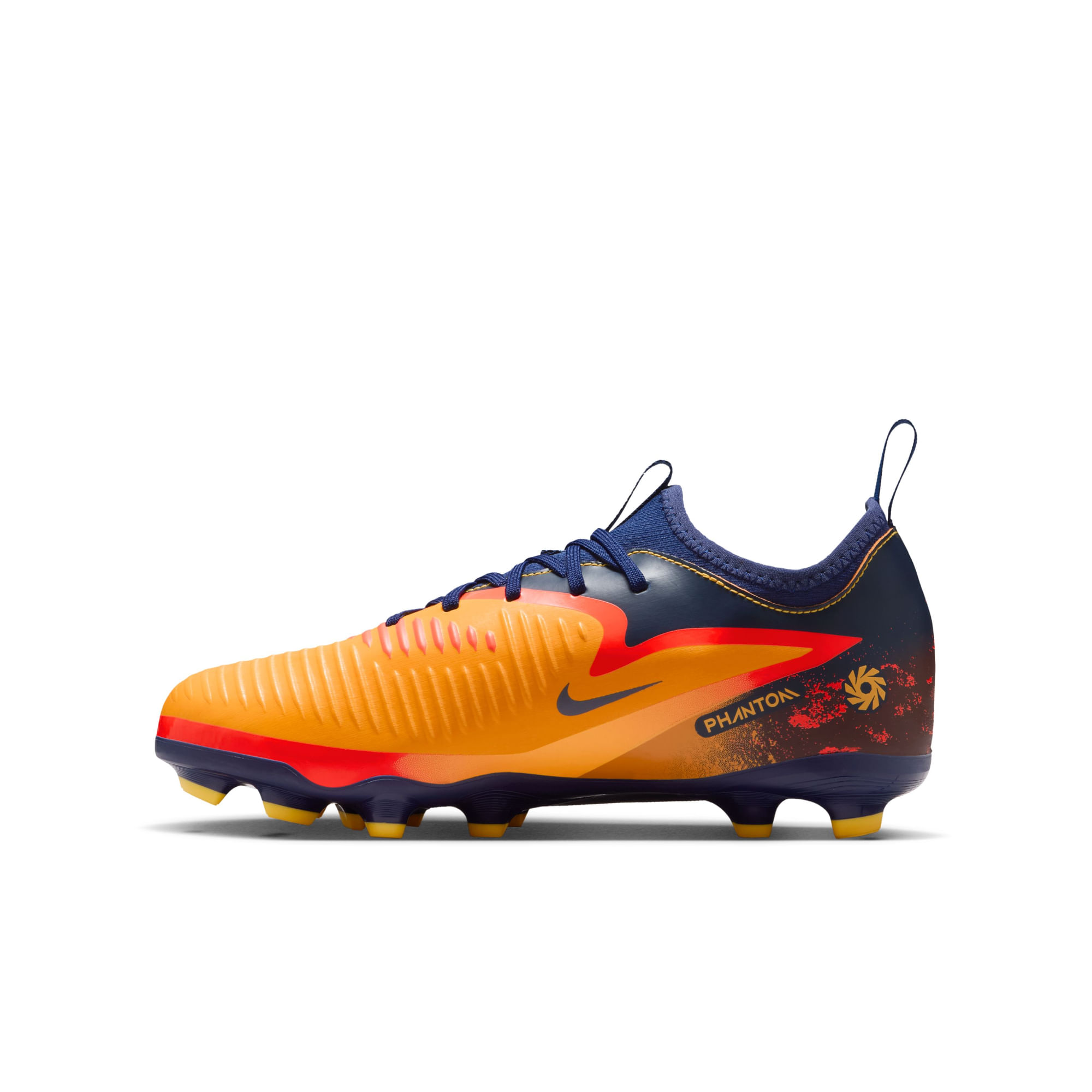 Nike Jr Phantom 6 Low Acad Fg/Mg Eh Guayos naranja de niño para futbol